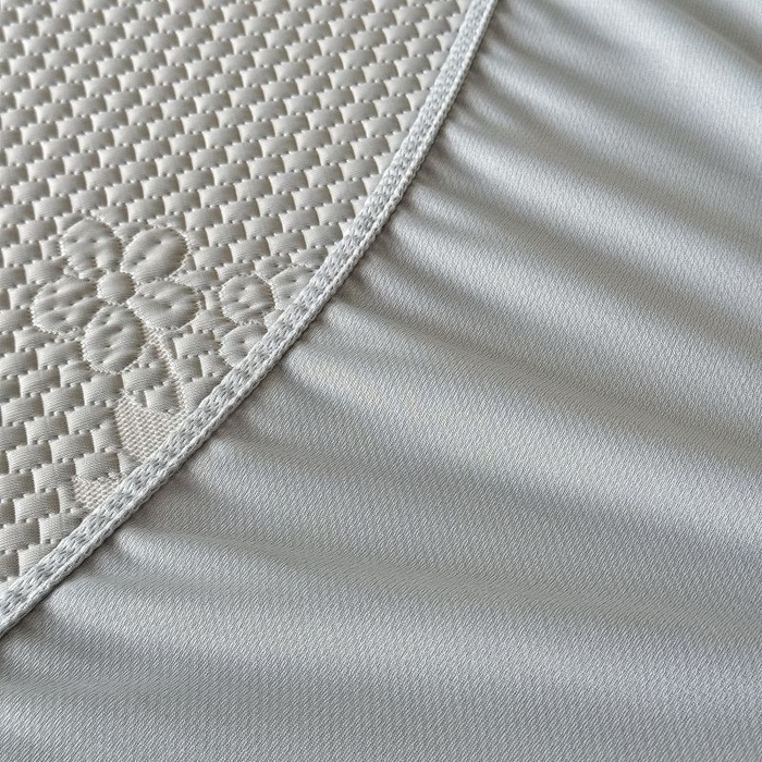 91家纺网 家纺一手货源 找家纺 卡罗兰 2026新款豆豆凉席PE提花豆豆席床单床笠款奶牛系列 灰色-床笠