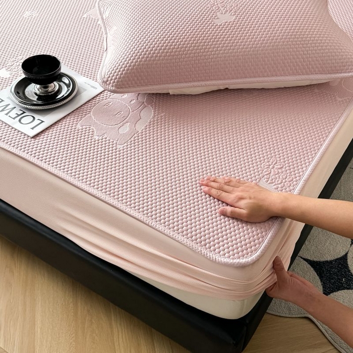 91家纺网 家纺一手货源 找家纺 卡罗兰 2026新款豆豆凉席PE提花豆豆席床单床笠款奶牛系列 粉色-床笠