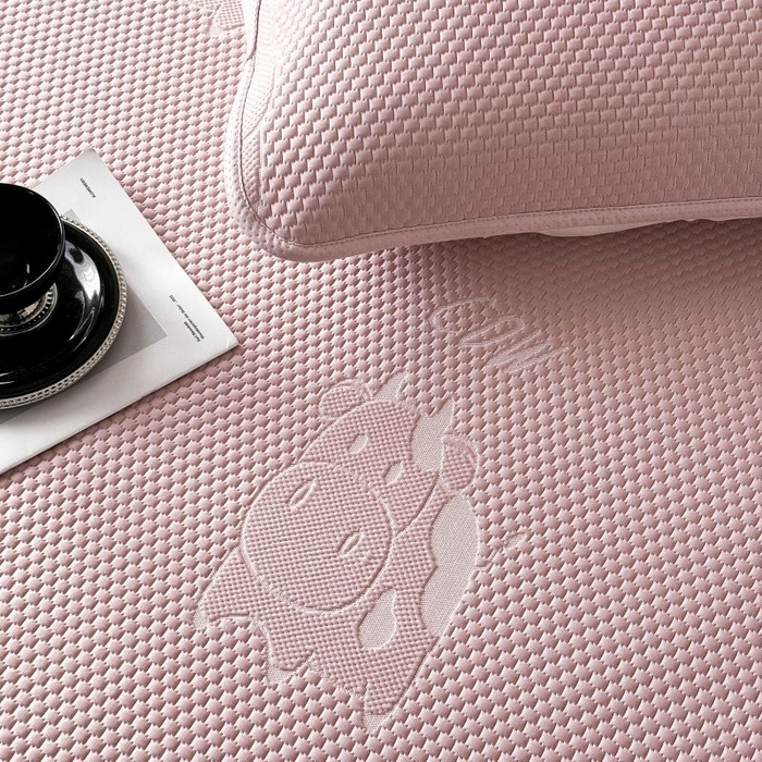 91家纺网 家纺一手货源 找家纺 卡罗兰 2026新款豆豆凉席PE提花豆豆席床单床笠款奶牛系列 粉色-床笠