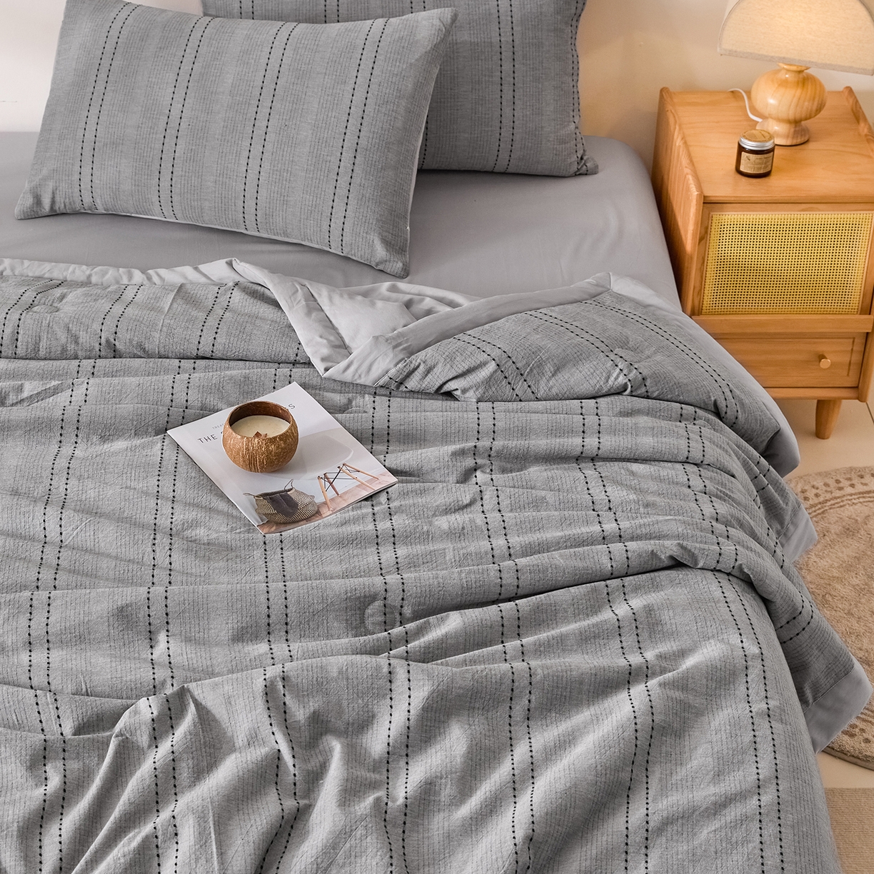 91家纺网 家纺一手货源 找家纺 吾秀家居 2026春夏新款全棉大提花棉花夏被夏凉被空调被-星空系列 星空-浅灰