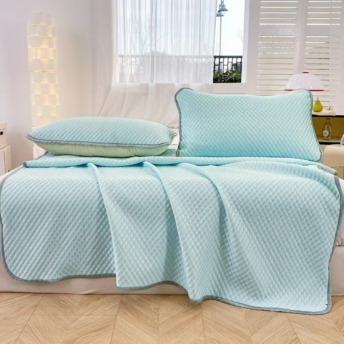 91家纺网 家纺一手货源 找家纺 睡美美家纺 2026新款3D豆豆凉席冰丝席按摩席夏凉席床单床裙款三件套热销款 海湾蓝-床单款