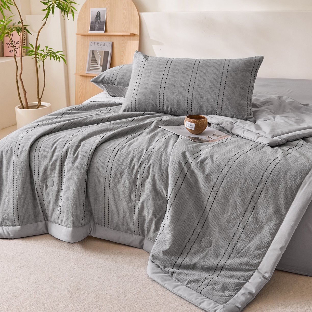 91家纺网 家纺一手货源 找家纺 吾秀家居 2026春夏新款全棉大提花棉花夏被夏凉被空调被-星空系列 星空-浅灰