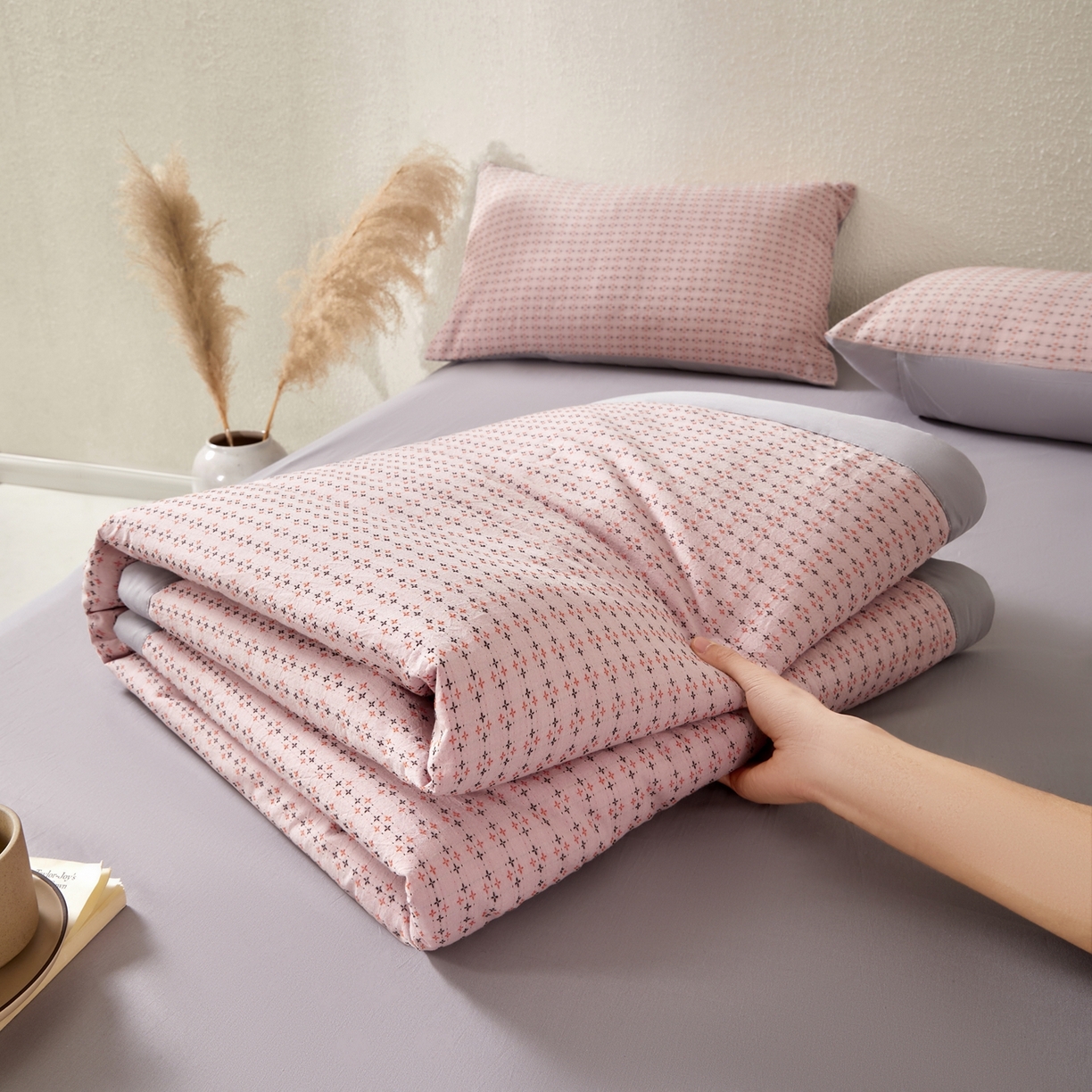 91家纺网 家纺一手货源 找家纺 吾秀家居 2026春夏新款全棉大提花棉花夏被夏凉被空调被-四叶草系列 四叶草-粉