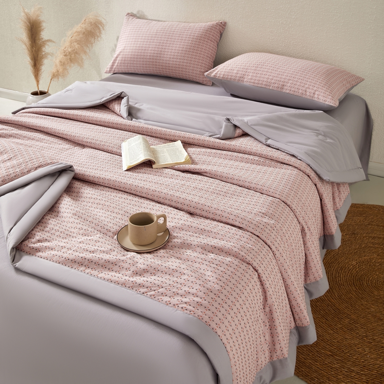 91家纺网 家纺一手货源 找家纺 吾秀家居 2026春夏新款全棉大提花棉花夏被夏凉被空调被-四叶草系列 四叶草-粉