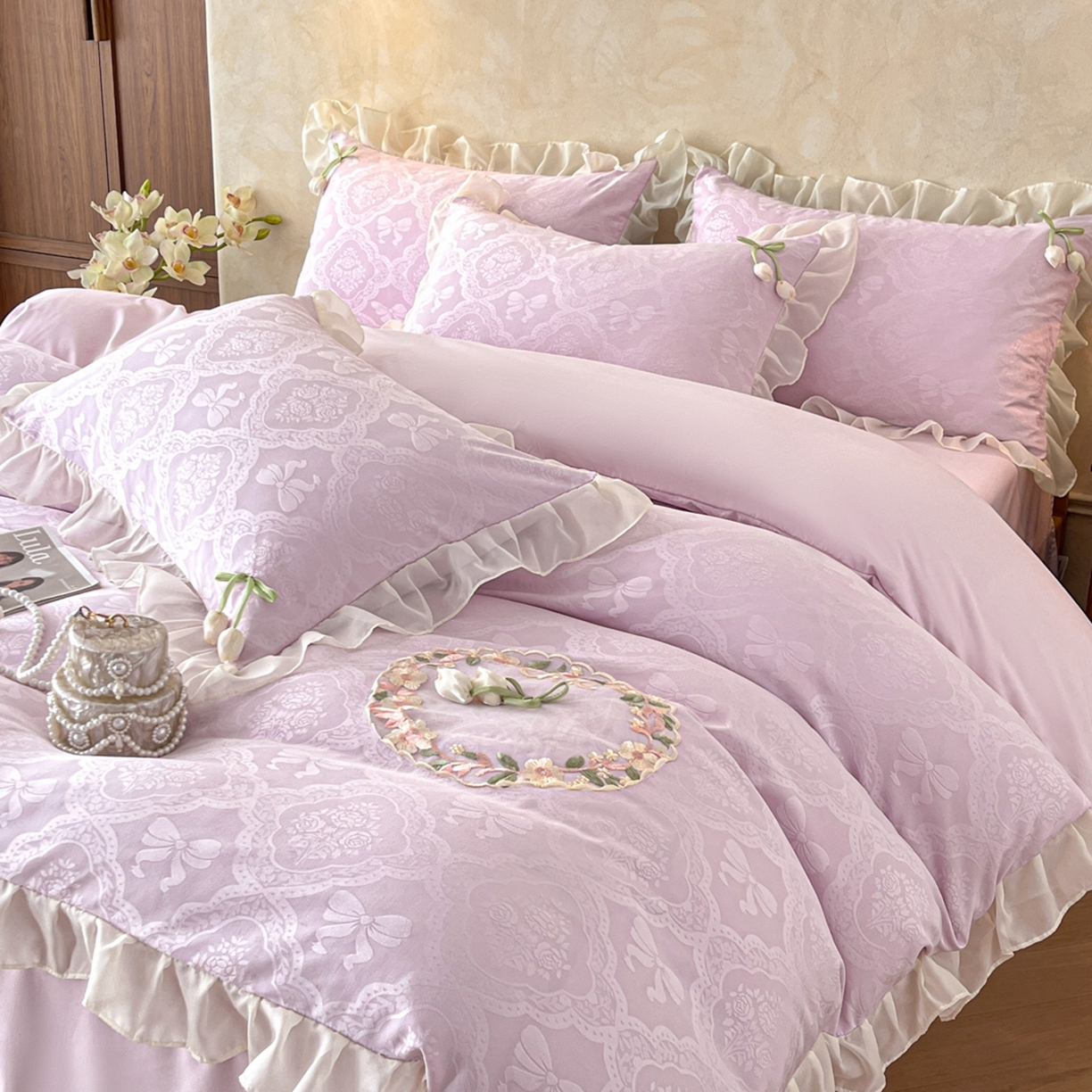 91家纺网 家纺一手货源 找家纺 易禾家纺 2026春夏新款提花水冼棉刺绣雪纺花边四件套-典雅 典雅-紫