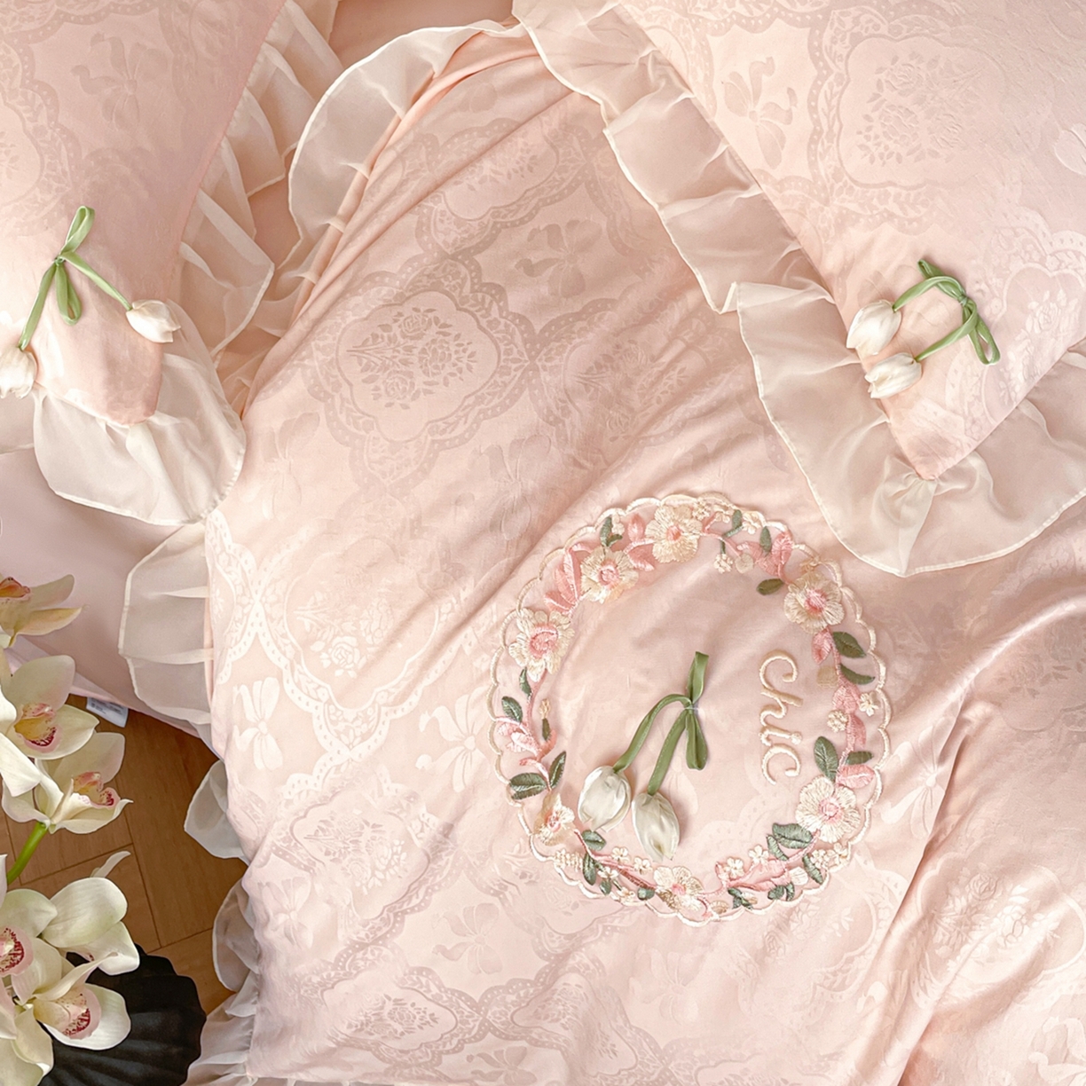 91家纺网 家纺一手货源 找家纺 易禾家纺 2026春夏新款提花水冼棉刺绣雪纺花边四件套-典雅 典雅-玉