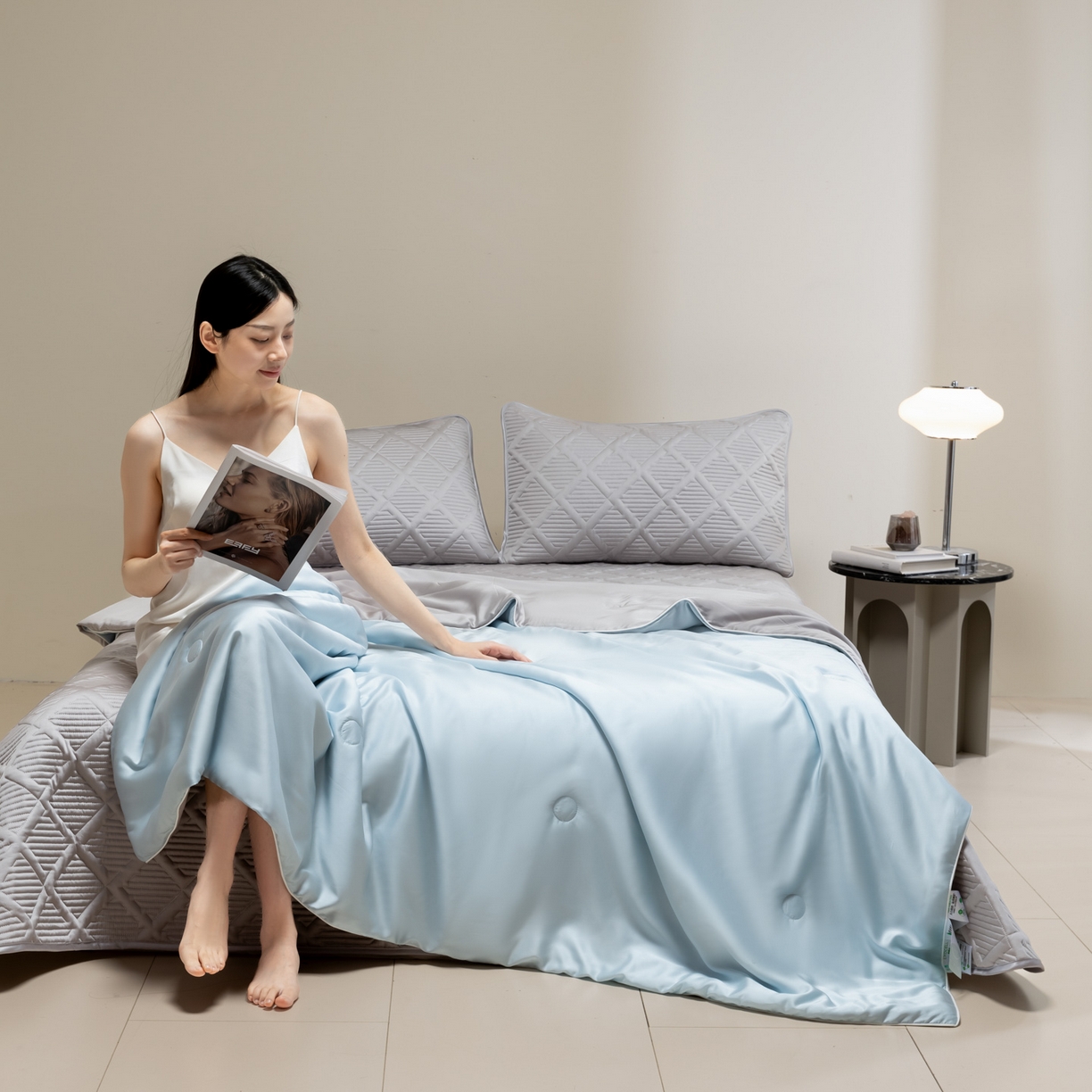 91家纺网 家纺一手货源 找家纺 吾秀家居 2026春夏新款双拼色莱赛尔天丝夏被夏凉被空调被-天纯系列 天丝-湖水兰