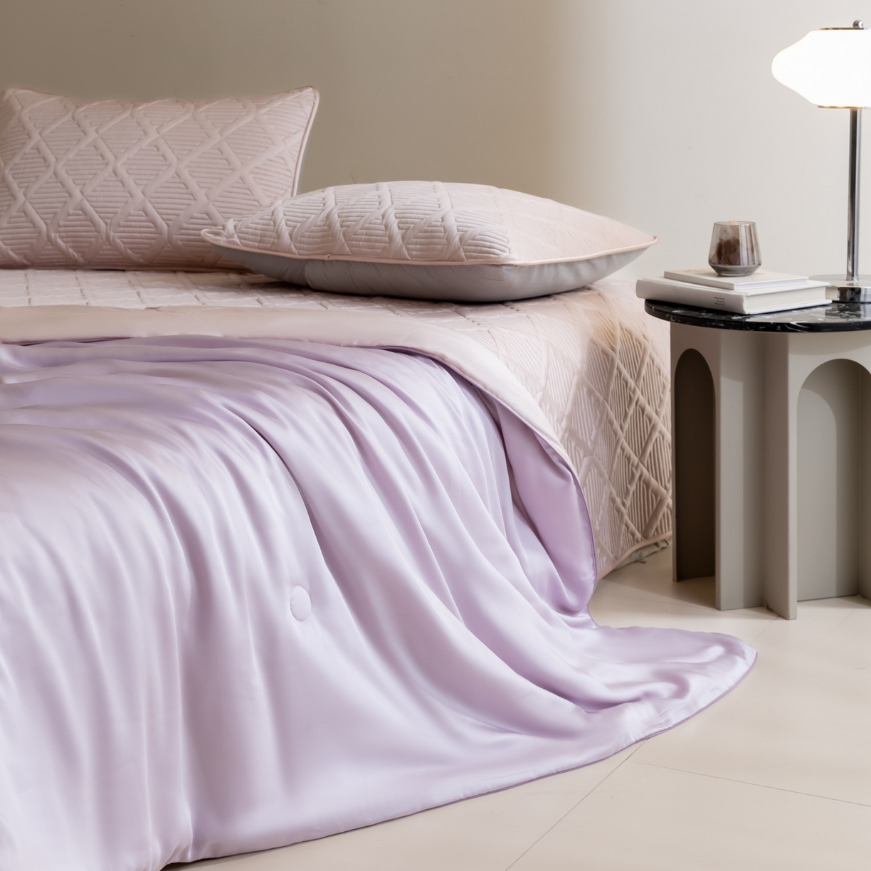 91家纺网 家纺一手货源 找家纺 吾秀家居 2026春夏新款双拼色莱赛尔天丝夏被夏凉被空调被-天纯系列 天丝-紫粉色