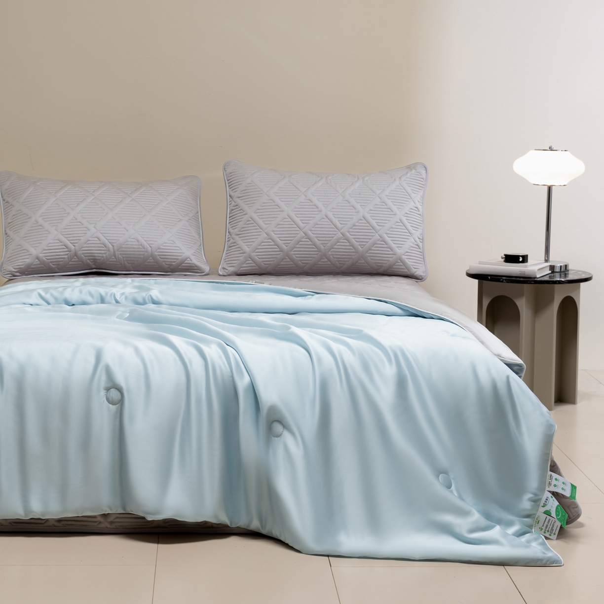 91家纺网 家纺一手货源 找家纺 吾秀家居 2026春夏新款双拼色莱赛尔天丝夏被夏凉被空调被-天纯系列 天丝-湖水兰