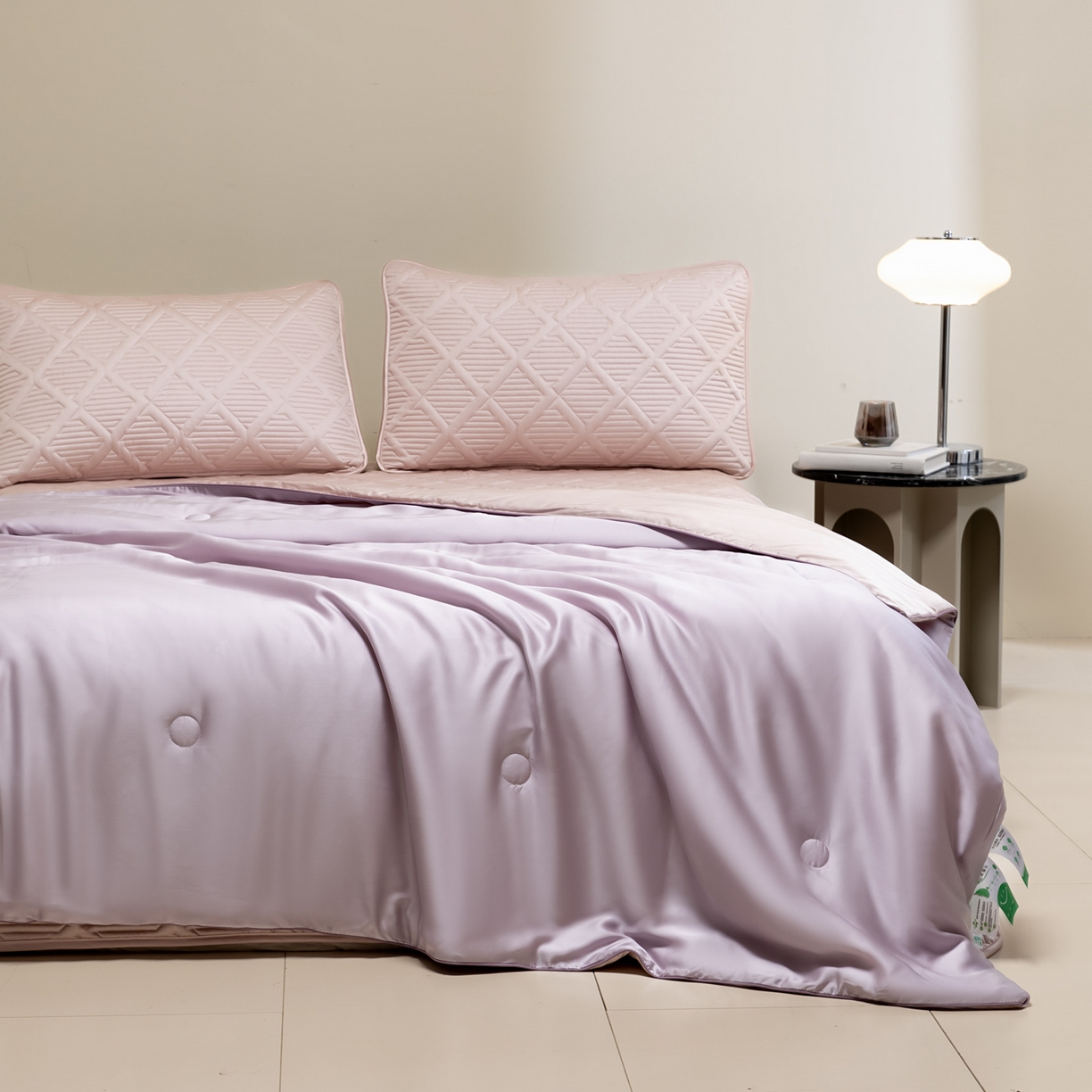 91家纺网 家纺一手货源 找家纺 吾秀家居 2026春夏新款双拼色莱赛尔天丝夏被夏凉被空调被-天纯系列 天丝-紫粉色