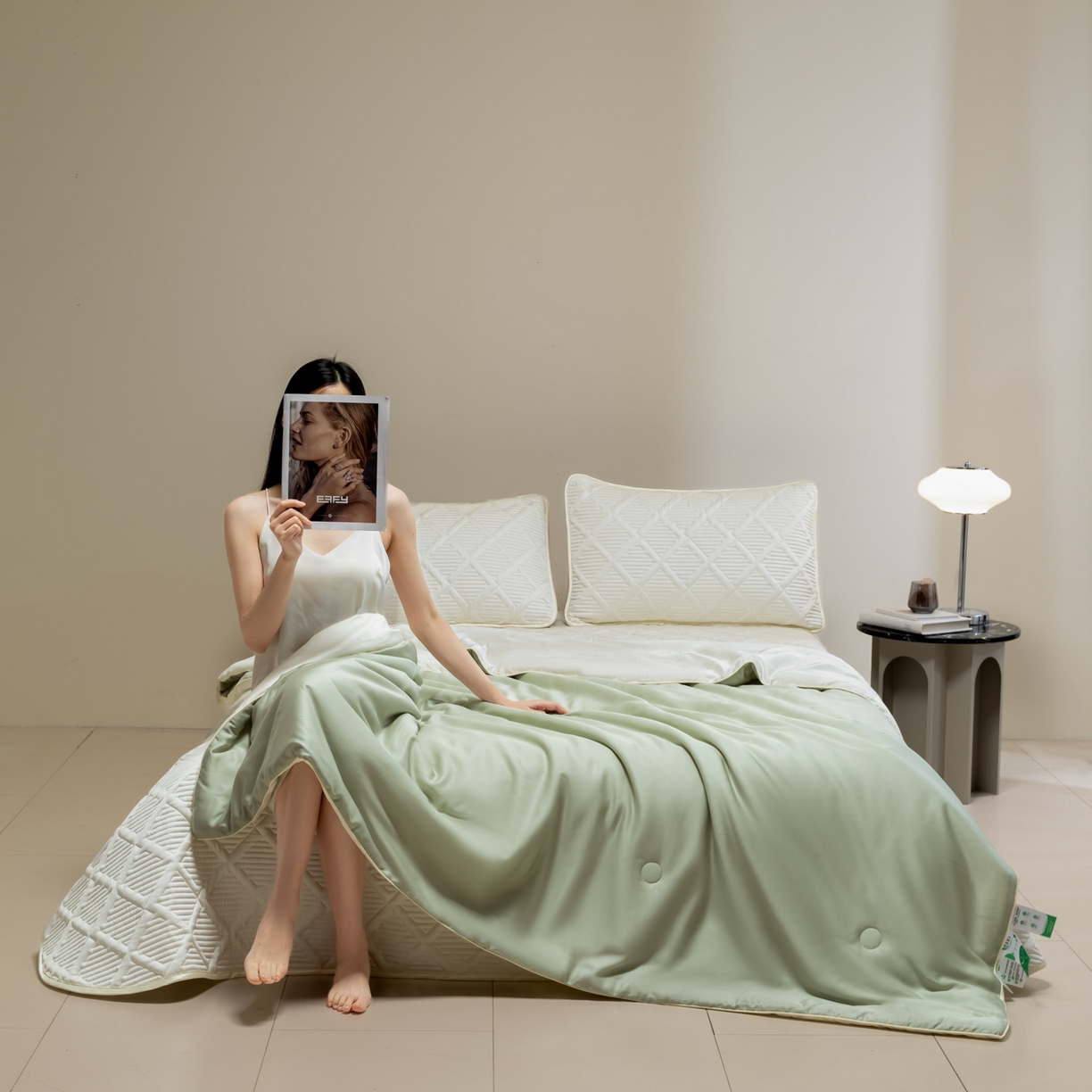 91家纺网 家纺一手货源 找家纺 吾秀家居 2026春夏新款双拼色莱赛尔天丝夏被夏凉被空调被-天纯系列 天丝-青草绿