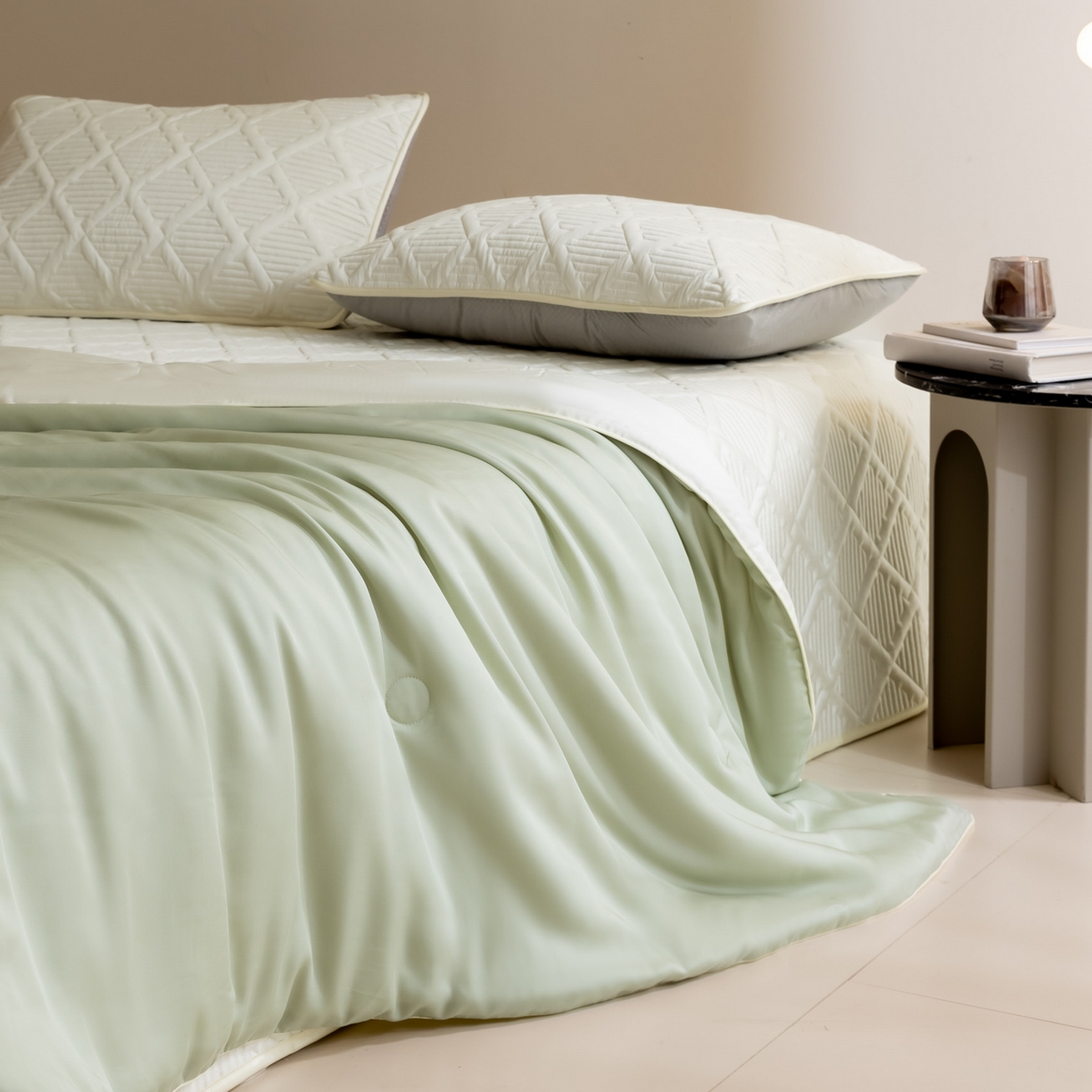 91家纺网 家纺一手货源 找家纺 吾秀家居 2026春夏新款双拼色莱赛尔天丝夏被夏凉被空调被-天纯系列 天丝-青草绿