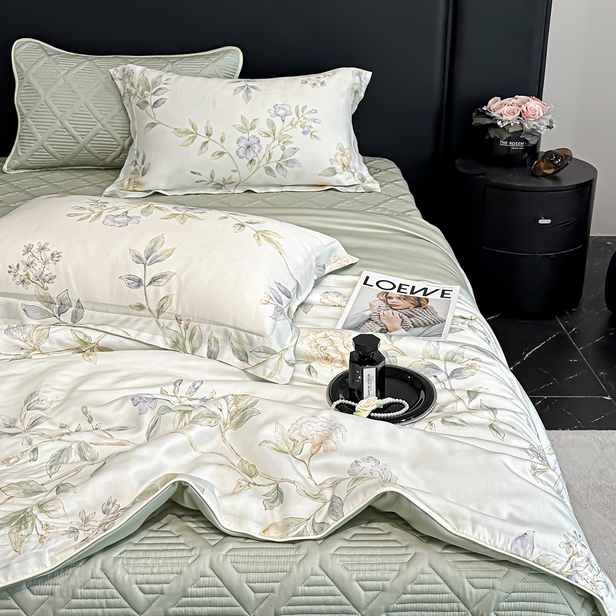 91家纺网 家纺一手货源 找家纺 吾秀家居 2026春夏新款数码印花莱赛尔天丝夏被夏凉被空调被-天印系列 青枝花语