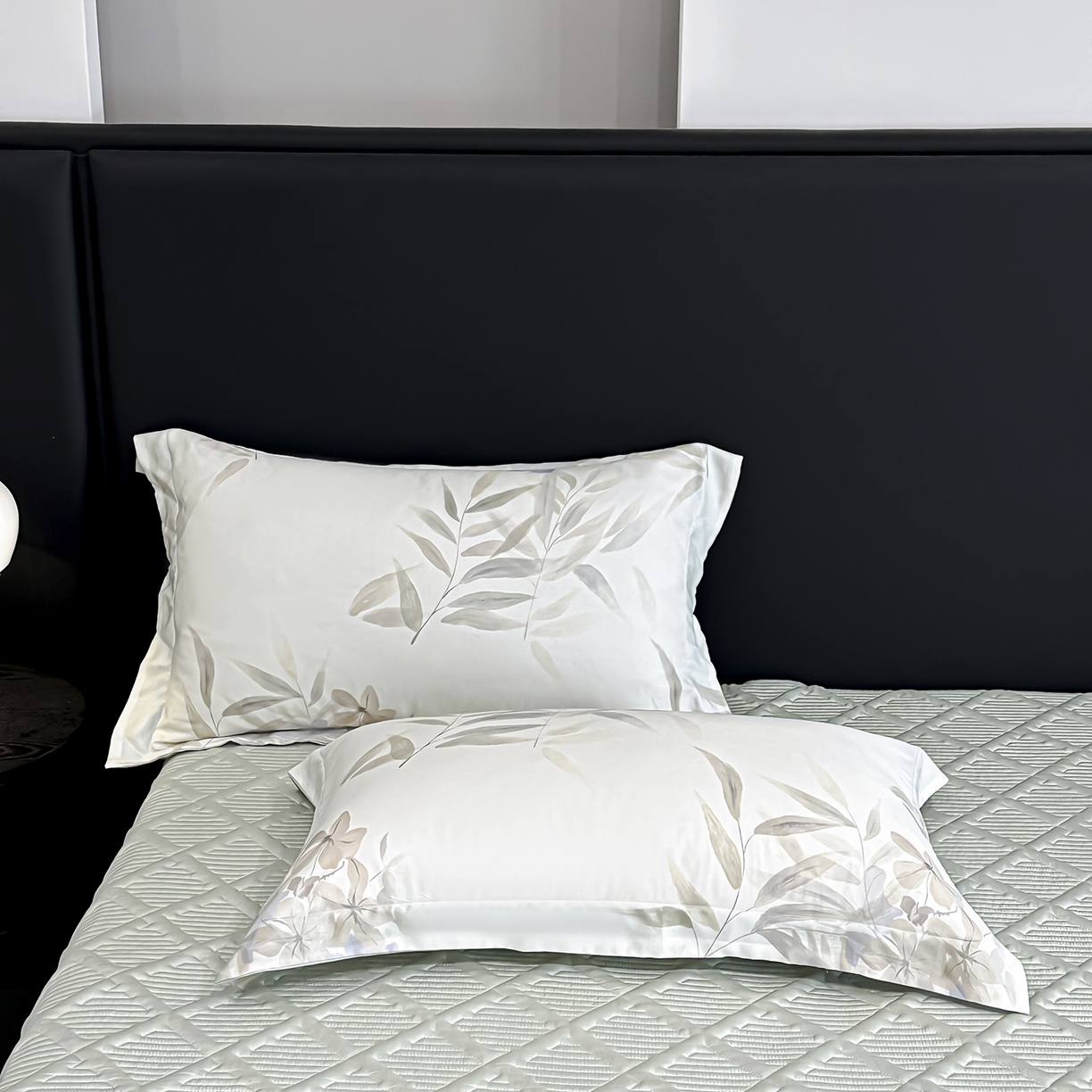 91家纺网 家纺一手货源 找家纺 吾秀家居 2026春夏新款数码印花莱赛尔天丝夏被夏凉被空调被-天印系列 绿色竹影