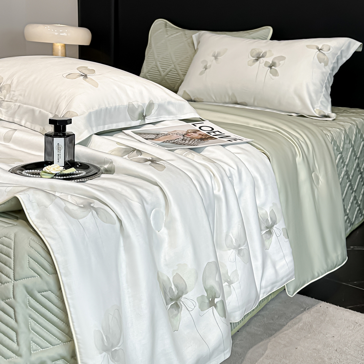 91家纺网 家纺一手货源 找家纺 吾秀家居 2026春夏新款数码印花莱赛尔天丝夏被夏凉被空调被-天印系列 清雅