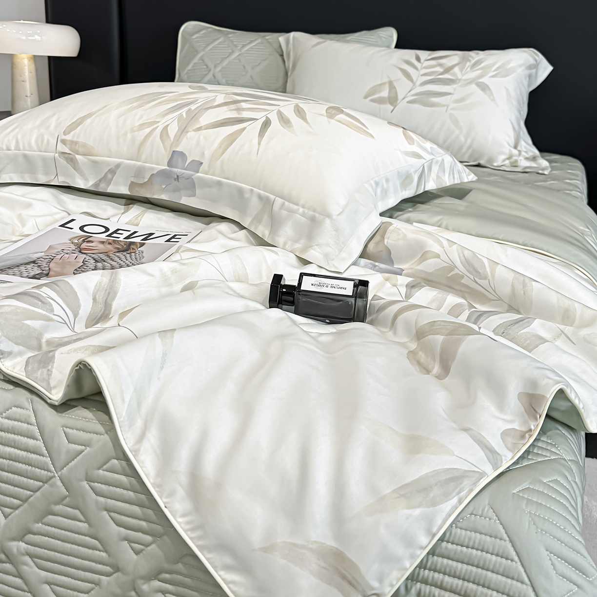 91家纺网 家纺一手货源 找家纺 吾秀家居 2026春夏新款数码印花莱赛尔天丝夏被夏凉被空调被-天印系列 绿色竹影