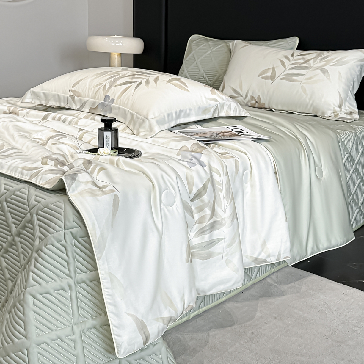 91家纺网 家纺一手货源 找家纺 吾秀家居 2026春夏新款数码印花莱赛尔天丝夏被夏凉被空调被-天印系列 绿色竹影