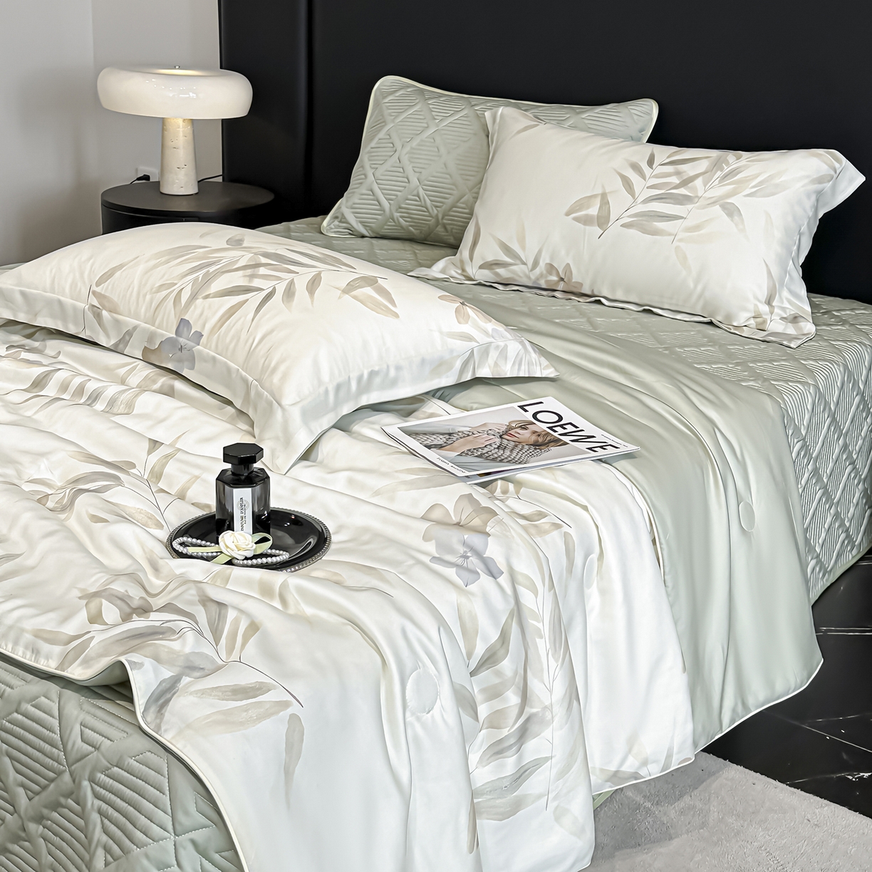 91家纺网 家纺一手货源 找家纺 吾秀家居 2026春夏新款数码印花莱赛尔天丝夏被夏凉被空调被-天印系列 绿色竹影