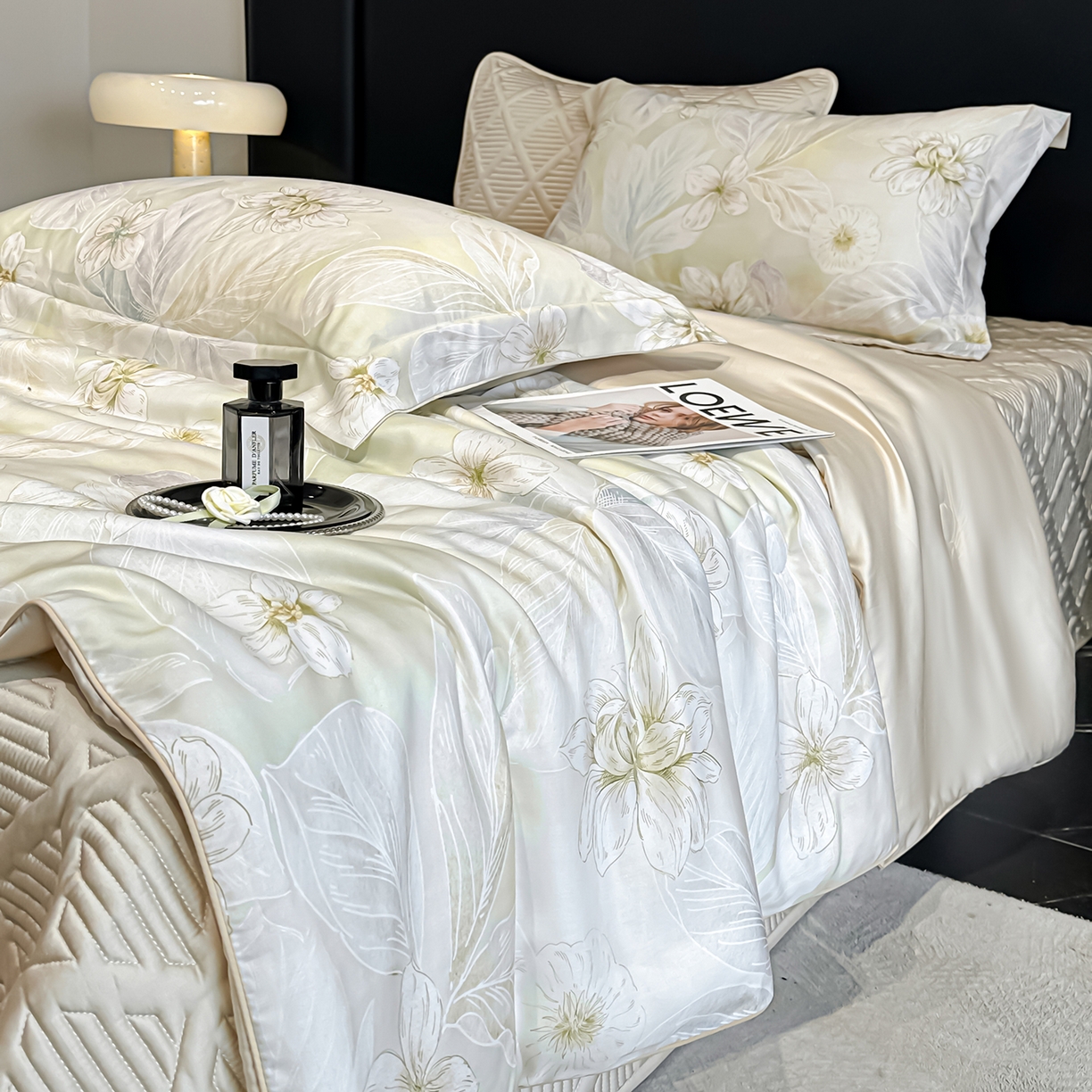 91家纺网 家纺一手货源 找家纺 吾秀家居 2026春夏新款数码印花莱赛尔天丝夏被夏凉被空调被-天印系列 春色花开