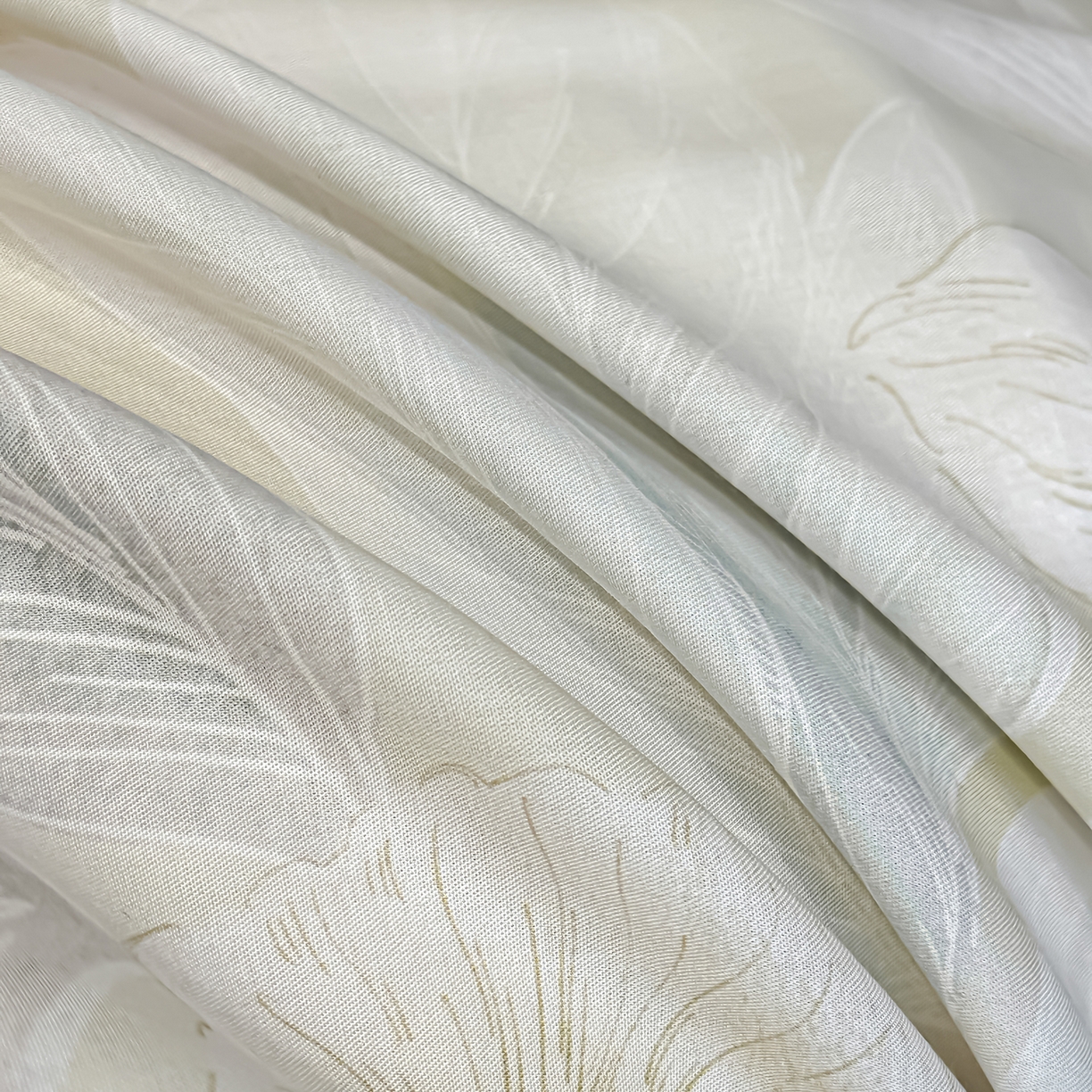 91家纺网 家纺一手货源 找家纺 吾秀家居 2026春夏新款数码印花莱赛尔天丝夏被夏凉被空调被-天印系列 春色花开