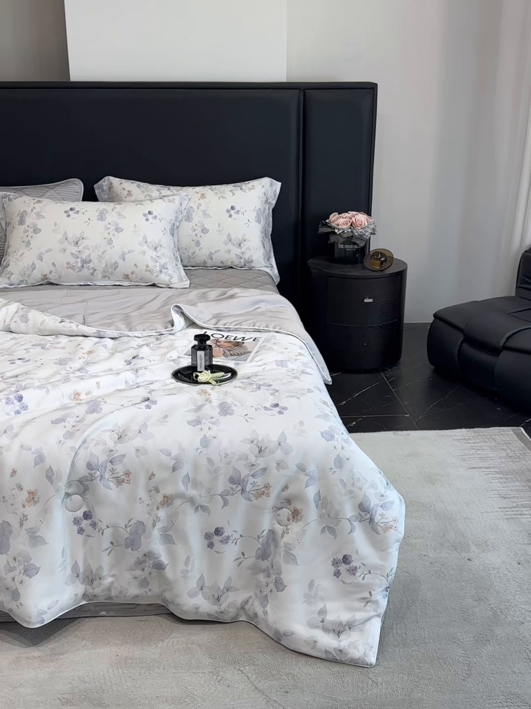 91家纺网 家纺一手货源 找家纺 吾秀家居 2026春夏新款数码印花莱赛尔天丝夏被夏凉被空调被-天印系列 花影间