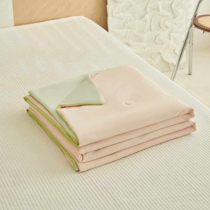 91家纺网 家纺一手货源 找家纺 （总）晨曦家纺 2026新款A类凉感丝清凉大豆夏被四件套-熊猫冻冻被