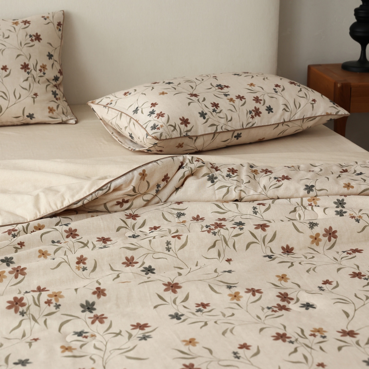 91家纺网 家纺一手货源 找家纺 万盛家纺 2026新款全棉双层纱复古印花夏被夏凉被空调被 安屿