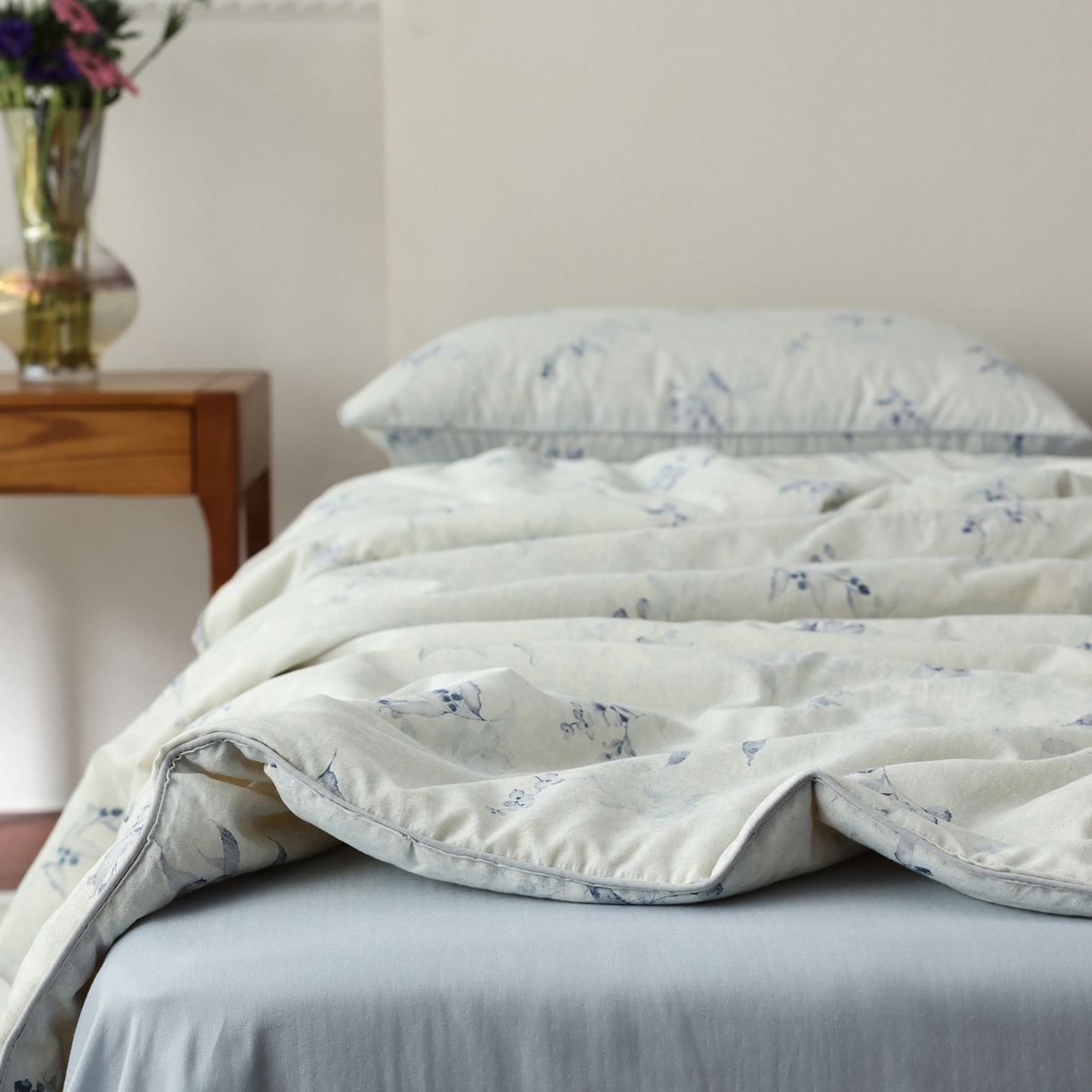 91家纺网 家纺一手货源 找家纺 万盛家纺 2026新款棉麻印花夏被夏凉被空调被 蔚蓝