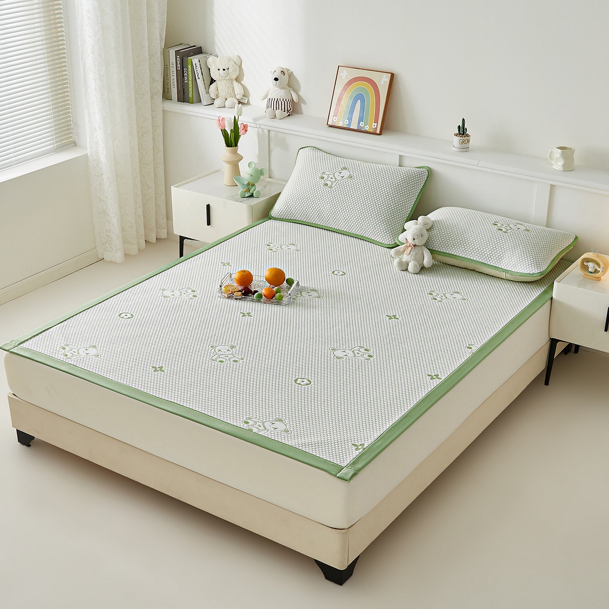 91家纺网 家纺一手货源 找家纺 家品罗兰 2026新款夏季A类冰豆豆凉席冰丝凉席家用双人冰丝席床单可机洗水洗单人学生宿舍夏天空调软席三件套大床 抱抱熊-绿