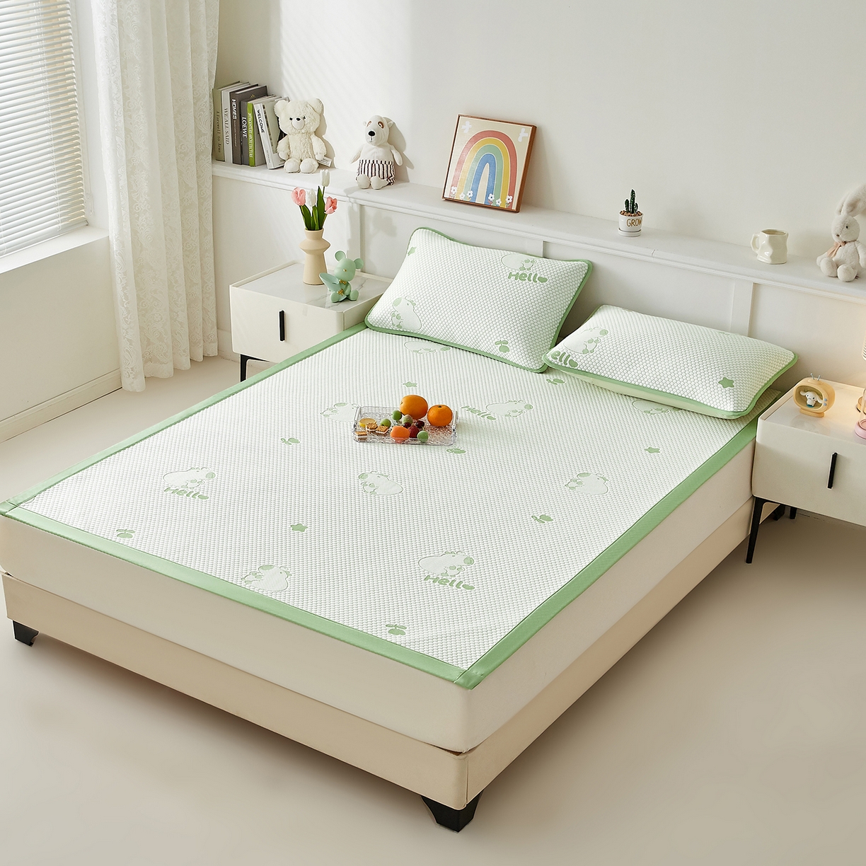 91家纺网 家纺一手货源 找家纺 家品罗兰 2026新款夏季A类冰豆豆凉席冰丝凉席家用双人冰丝席床单可机洗水洗单人学生宿舍夏天空调软席三件套大床 卡皮巴拉-绿