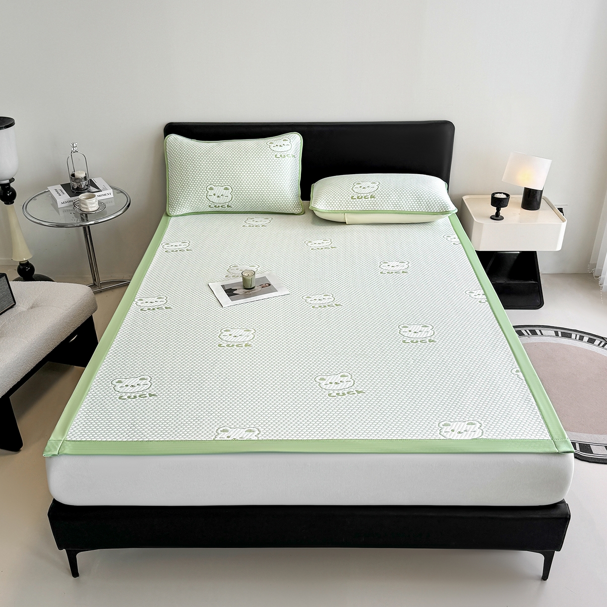 91家纺网 家纺一手货源 找家纺 家品罗兰 2026新款夏季A类冰豆豆凉席冰丝凉席家用双人冰丝席床单可机洗水洗单人学生宿舍夏天空调软席三件套大床 小冰熊-绿