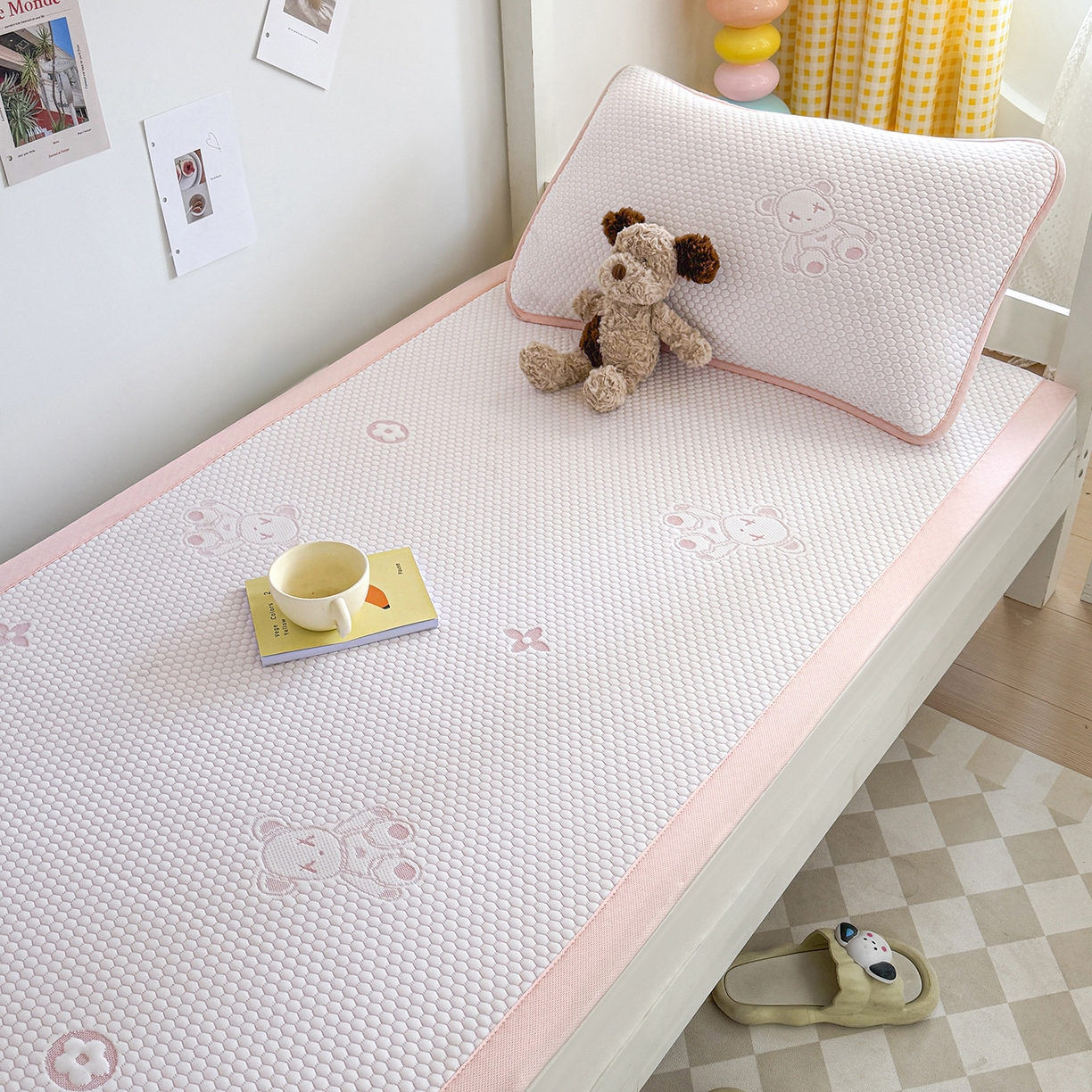 91家纺网 家纺一手货源 找家纺 （总）家品罗兰 2026新款夏季A类冰豆豆凉席冰丝凉席家用双人冰丝席床单可机洗水洗单人学生宿舍夏天空调席三件套学生床