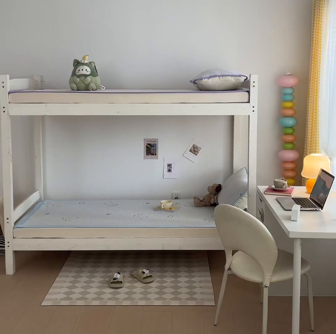 91家纺网 家纺一手货源 找家纺 家品罗兰 2026新款夏季A类冰豆豆凉席冰丝凉席家用双人冰丝席床单可机洗水洗单人学生宿舍夏天空调席三件套学生床 抱抱熊-蓝