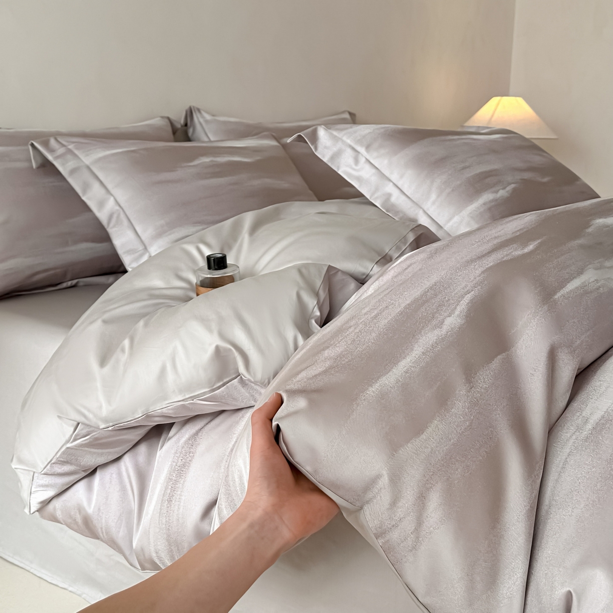 91家纺网 家纺一手货源 找家纺 慕晨 2026新款全棉纯棉文艺质感高级提花高精密四件套高端纯棉4件套直播热款 雅明极光