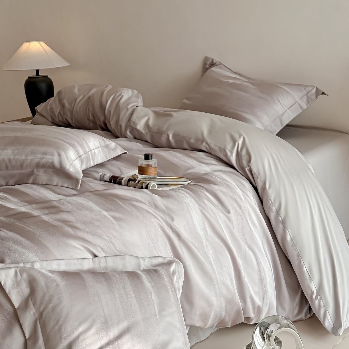 91家纺网 家纺一手货源 找家纺 慕晨 2026新款全棉纯棉文艺质感高级提花高精密四件套高端纯棉4件套直播热款 雅明极光