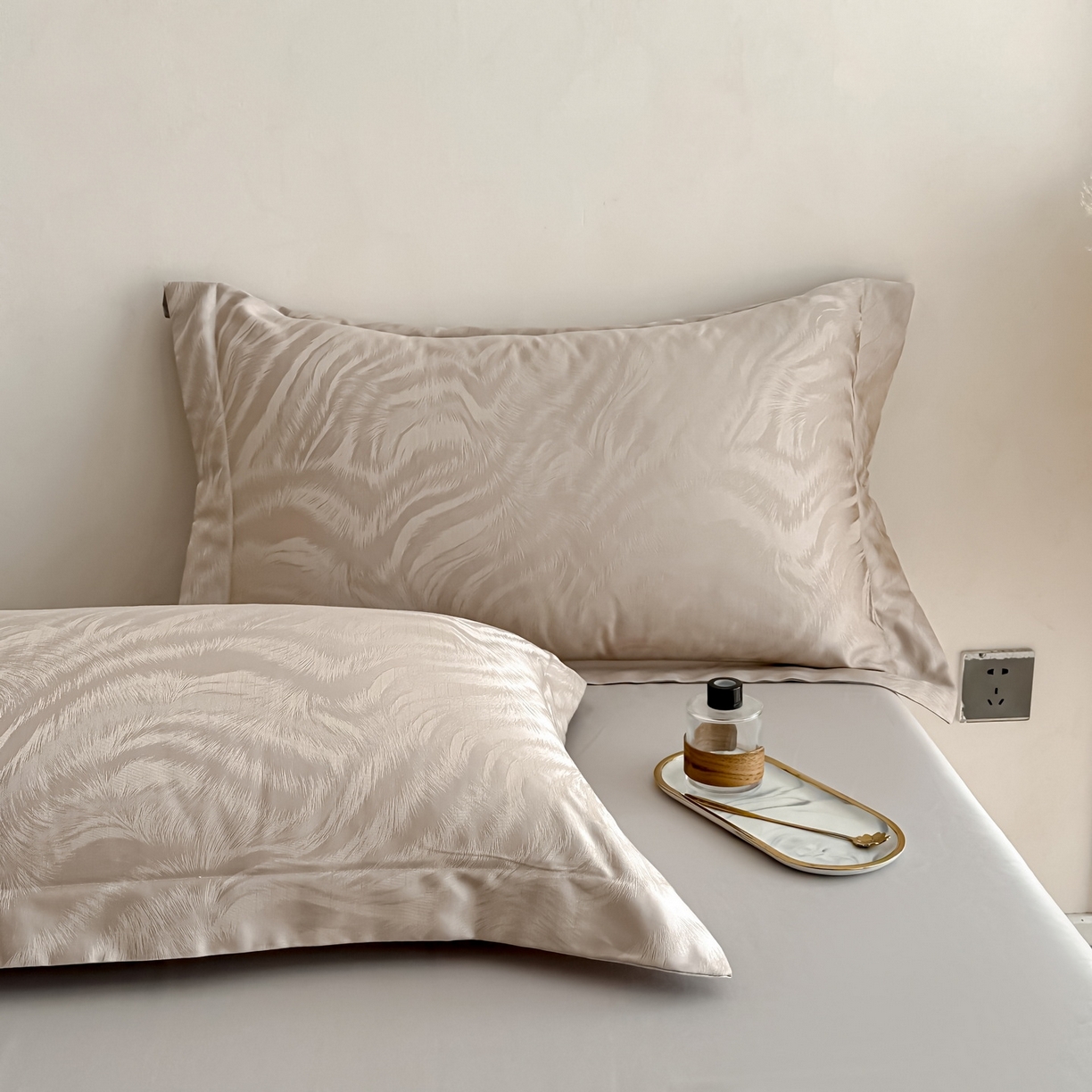 91家纺网 家纺一手货源 找家纺 慕晨 2026新款全棉纯棉文艺质感高级提花高精密四件套高端纯棉4件套直播热款 班杰瑞