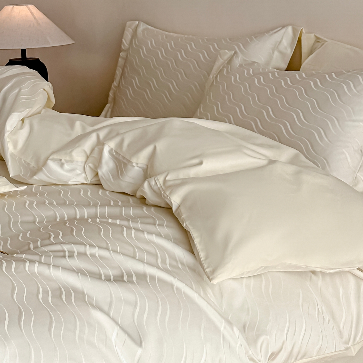 91家纺网 家纺一手货源 找家纺 慕晨 2026新款全棉纯棉文艺质感高级提花高精密四件套高端纯棉4件套直播热款 柔美-白