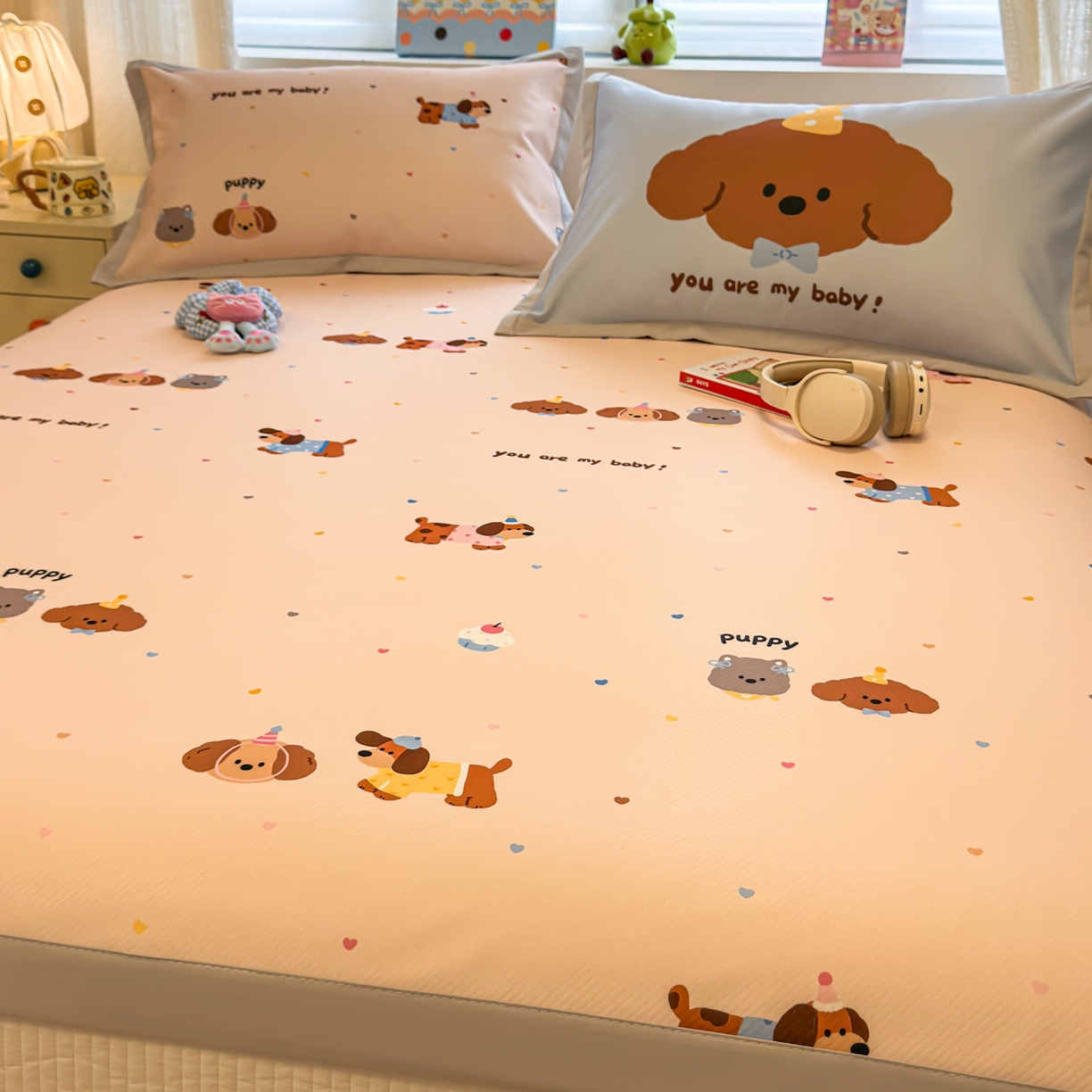 91家纺网 家纺一手货源 找家纺 懒猫家纺 2026春夏新款卡通印花A类凉感冰丝印花凉席席子 彩豆汪汪队