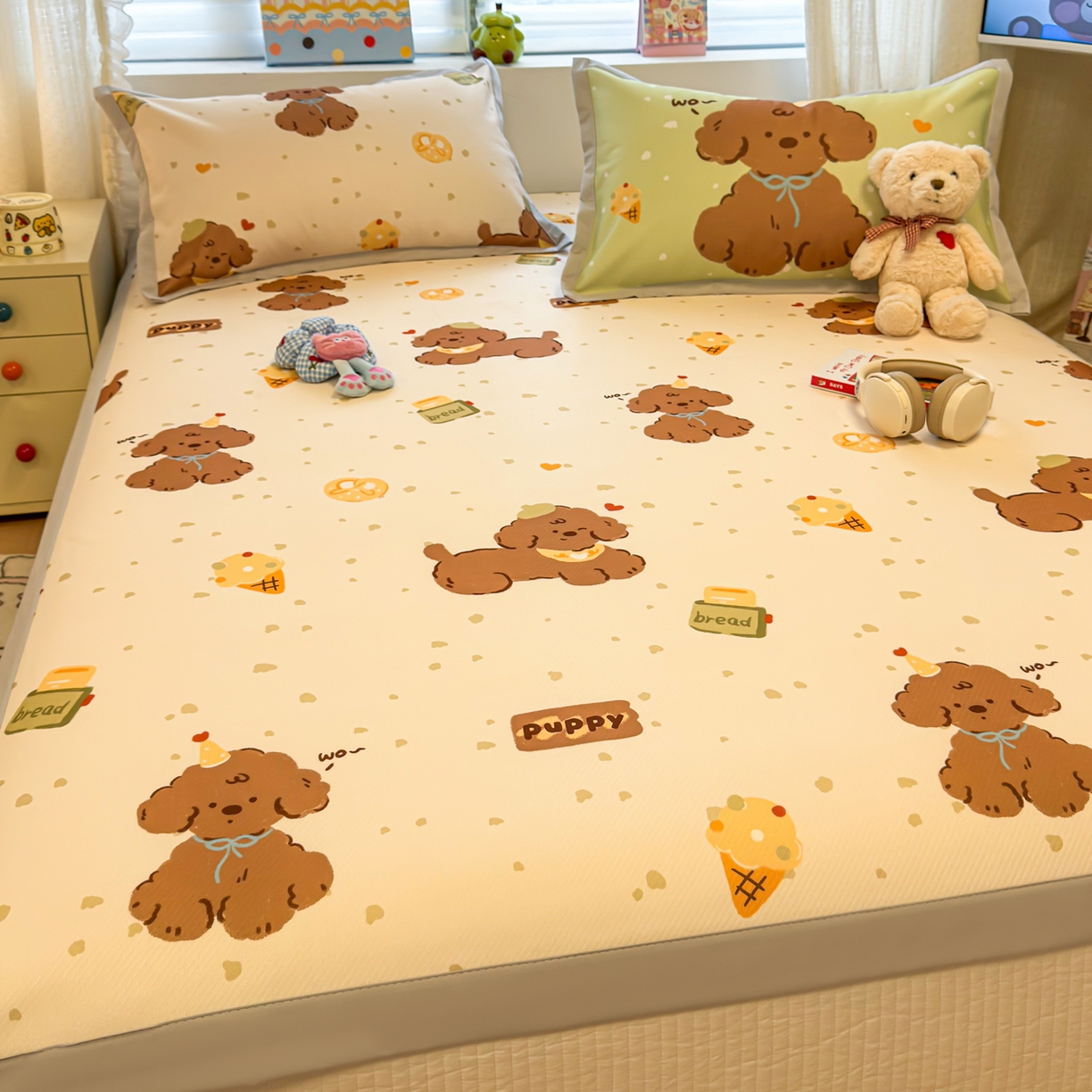 91家纺网 家纺一手货源 找家纺 懒猫家纺 2026春夏新款卡通印花A类凉感冰丝印花凉席席子 冰淇淋小狗