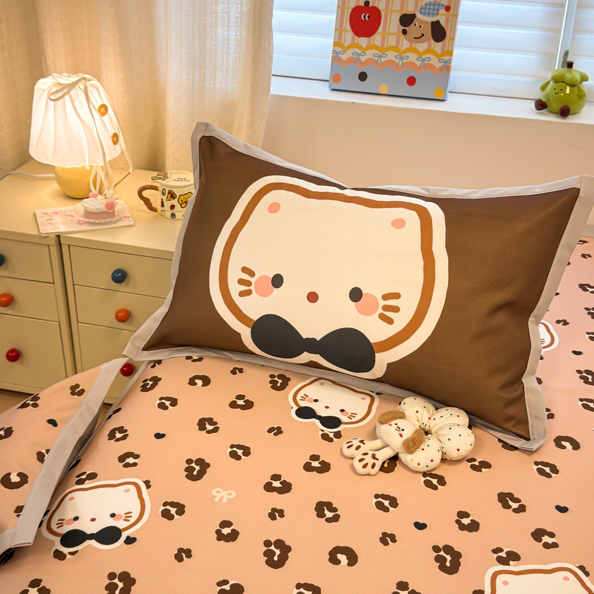 91家纺网 家纺一手货源 找家纺 懒猫家纺 2026春夏新款卡通印花A类凉感冰丝印花凉席席子 咖豹小猫