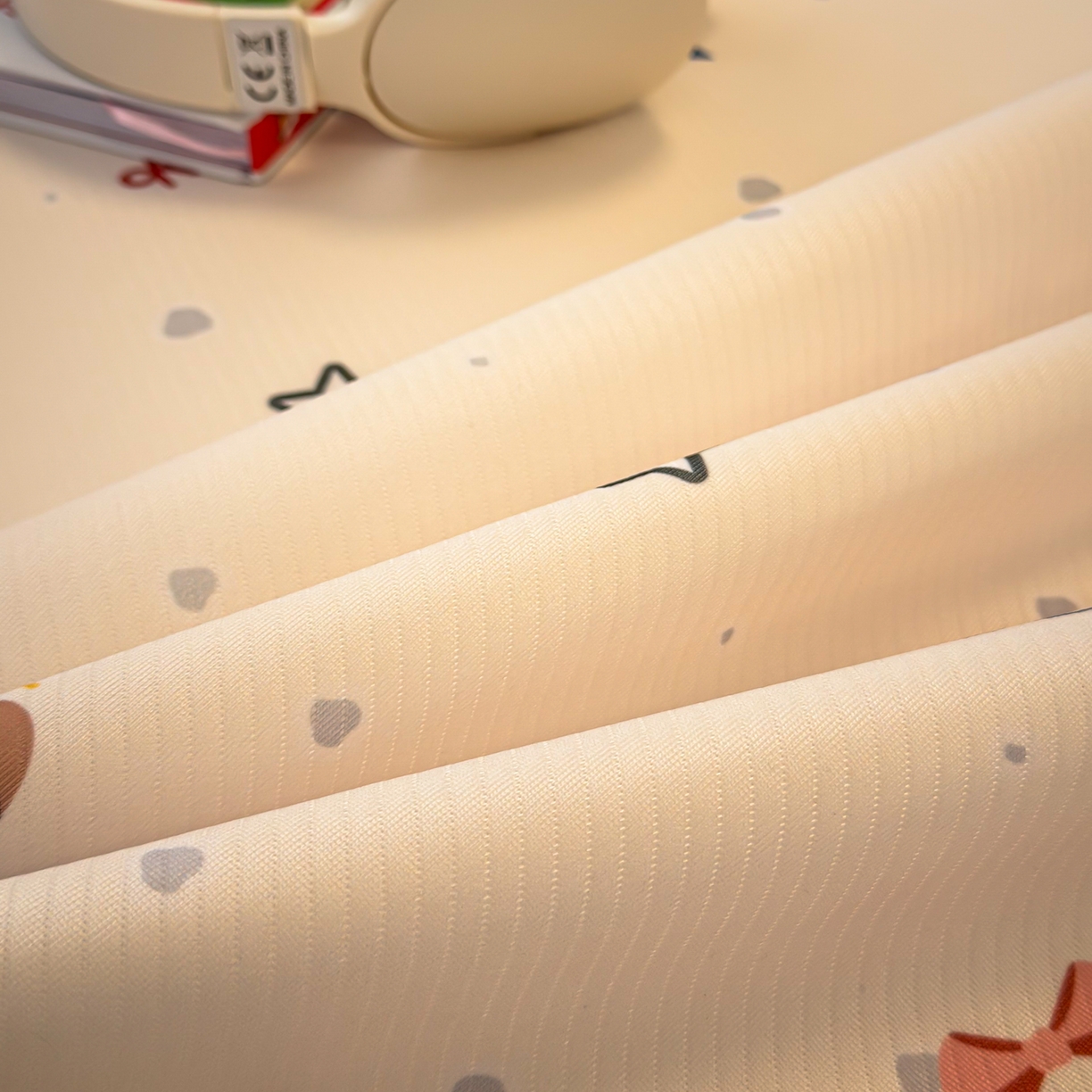 91家纺网 家纺一手货源 找家纺 懒猫家纺 2026春夏新款卡通印花A类凉感冰丝印花凉席席子 星愿萌宠