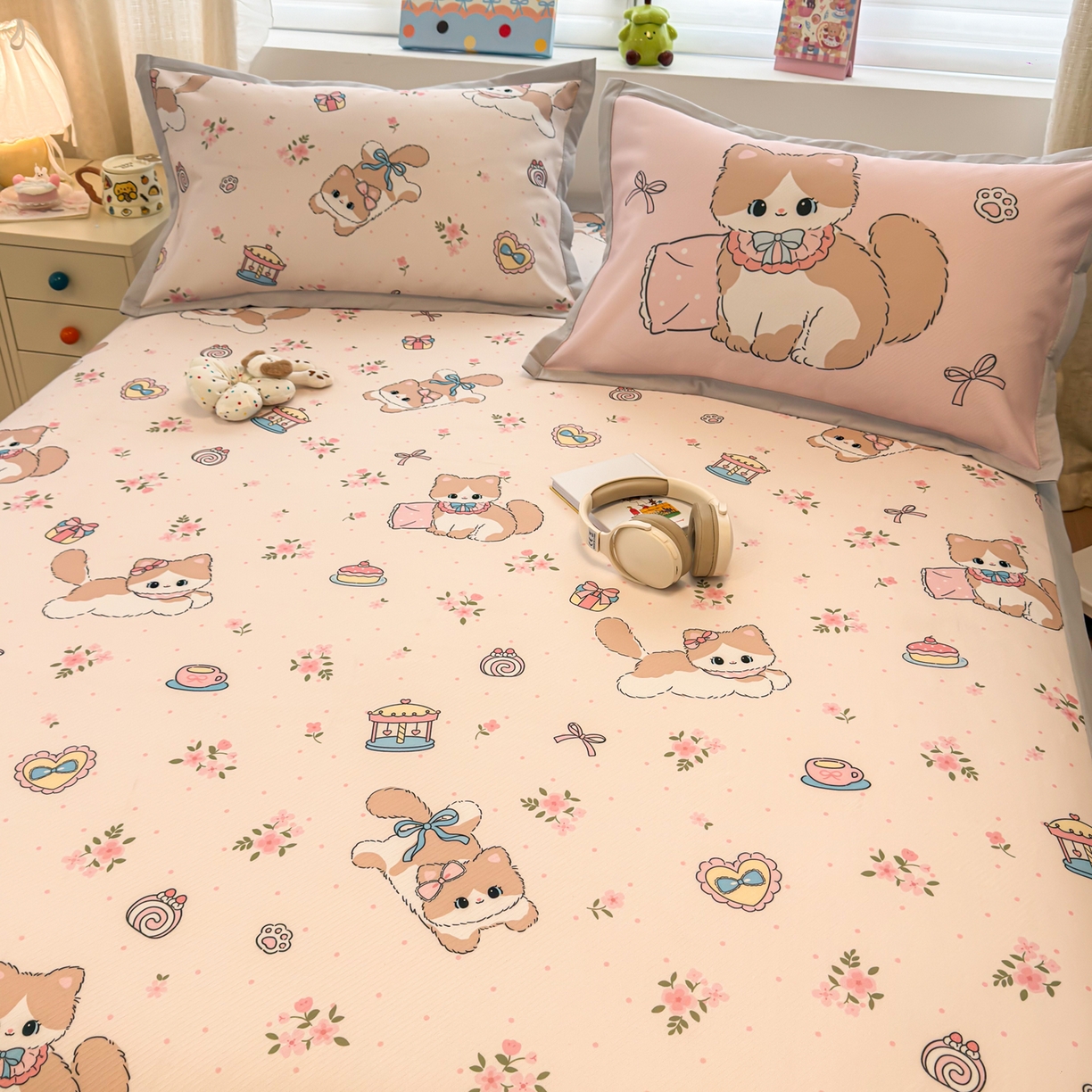 91家纺网 家纺一手货源 找家纺 懒猫家纺 2026春夏新款卡通印花A类凉感冰丝印花凉席席子 甜心茶语