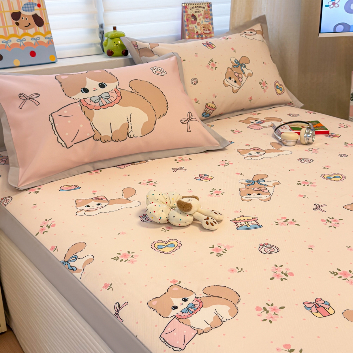 91家纺网 家纺一手货源 找家纺 懒猫家纺 2026春夏新款卡通印花A类凉感冰丝印花凉席席子 甜心茶语