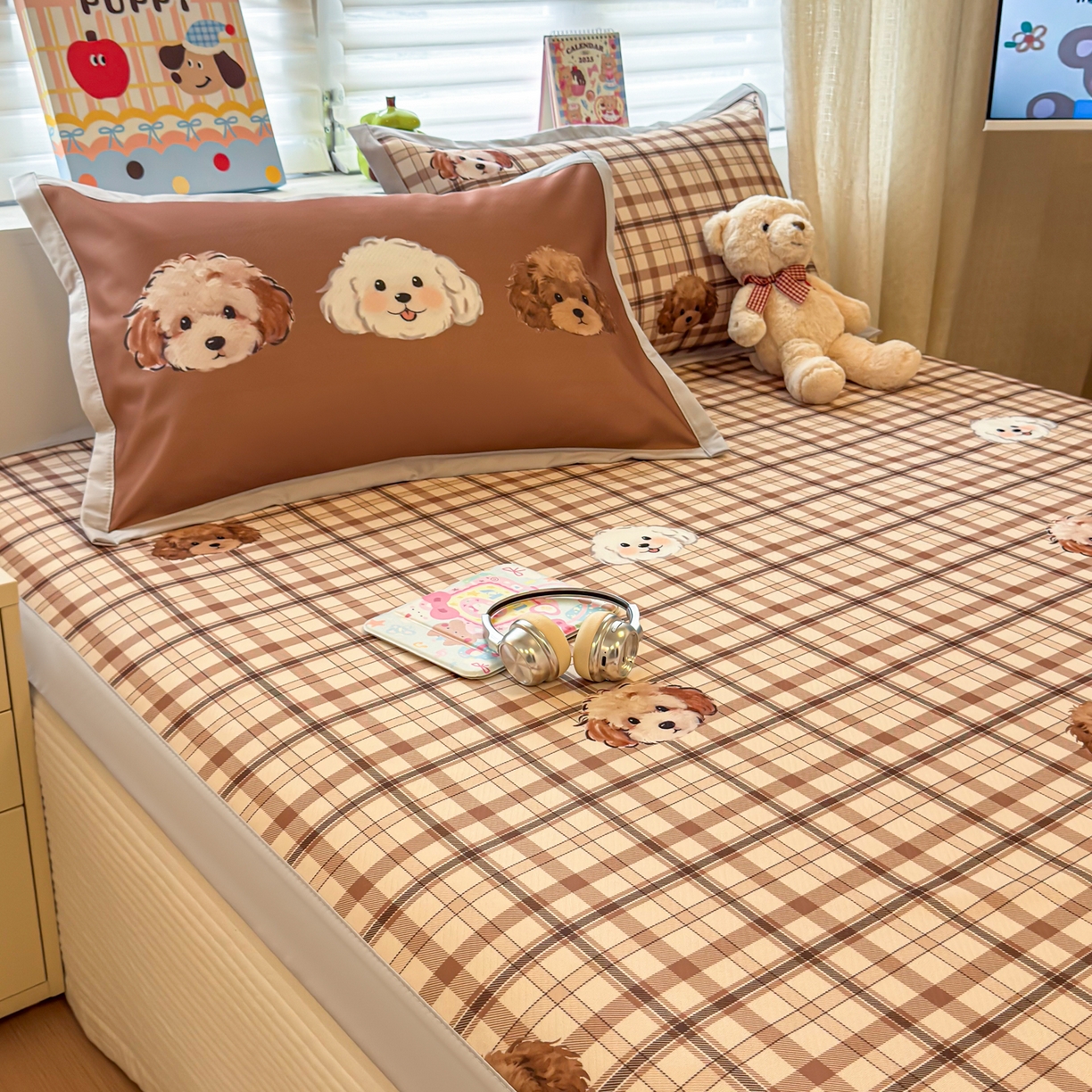 91家纺网 家纺一手货源 找家纺 懒猫家纺 2026春夏新款卡通印花A类凉感冰丝印花凉席席子 格纹爱犬