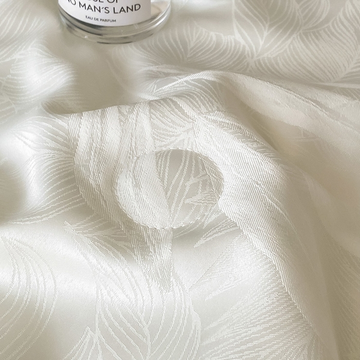 91家纺网 家纺一手货源 找家纺 绘萱家居 2026爆款莱赛冰丝绣花拼接提花水洗天丝夏被四件套水洗真丝夏被夏凉被空调被 雅韵柔梦-绿