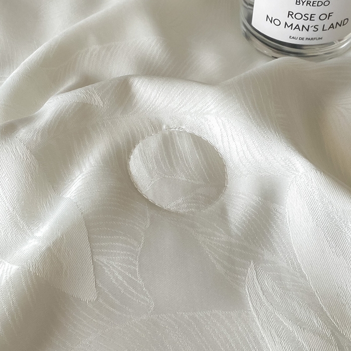 91家纺网 家纺一手货源 找家纺 绘萱家居 2026爆款莱赛冰丝绣花拼接提花水洗天丝夏被四件套水洗真丝夏被夏凉被空调被 雅韵柔梦-紫