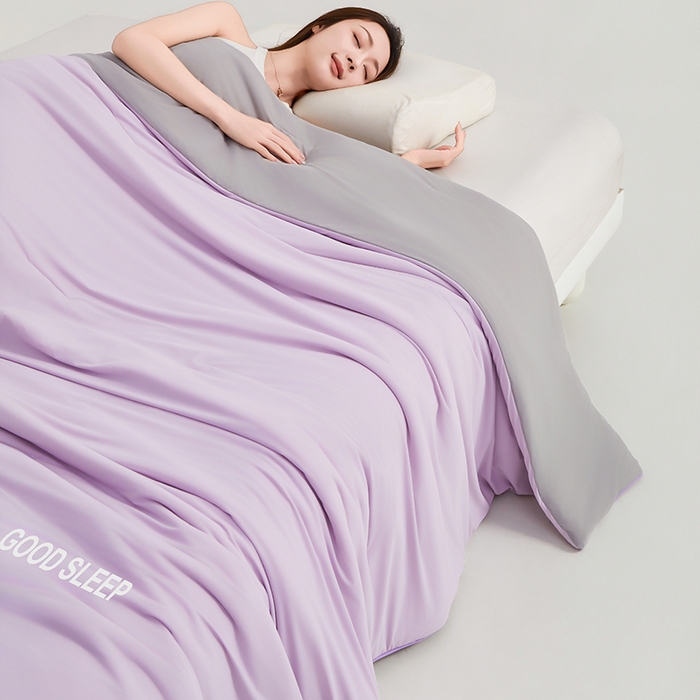 91家纺网 家纺一手货源 找家纺 优雅星家纺 2026新款凉感丝深睡眠夏被空调被夏凉被薄被子被芯某朵同款 魅力紫