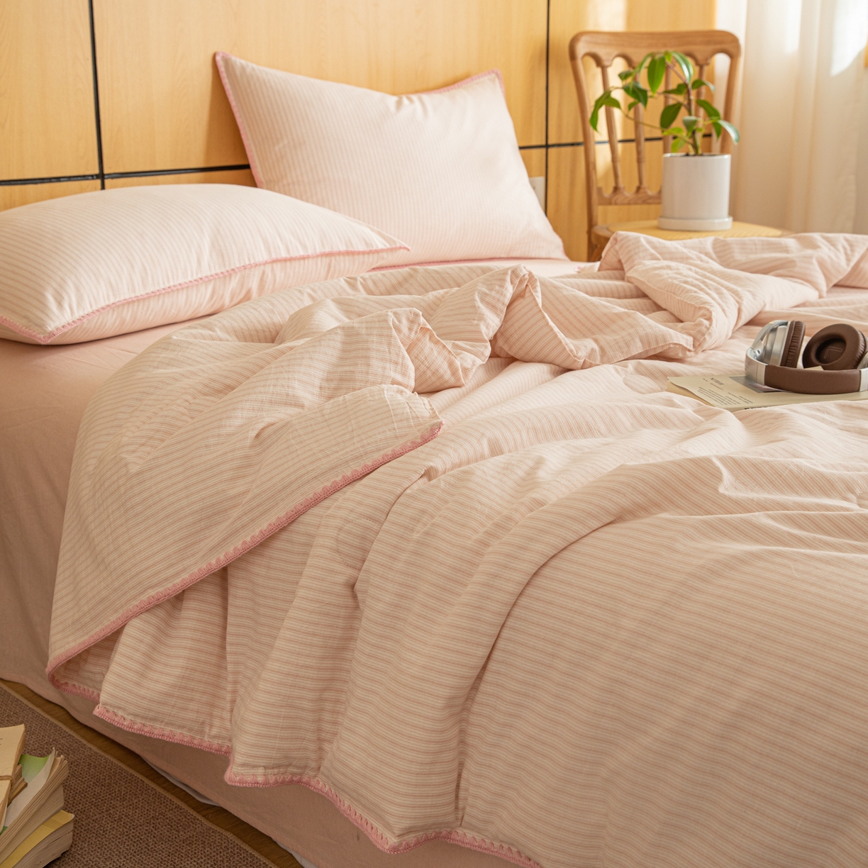 91家纺网 家纺一手货源 找家纺 丽美人家纺 2026新款全棉色织条纹夏被夏凉被空调被 条纹粉