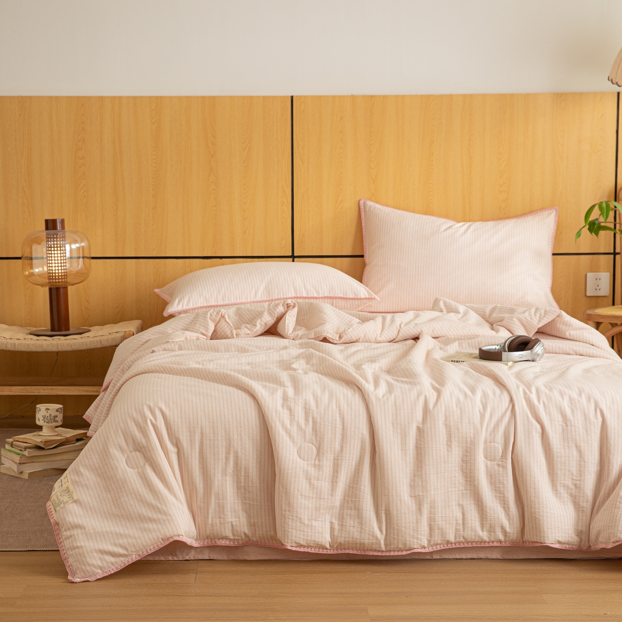 91家纺网 家纺一手货源 找家纺 丽美人家纺 2026新款全棉色织条纹夏被夏凉被空调被 条纹粉