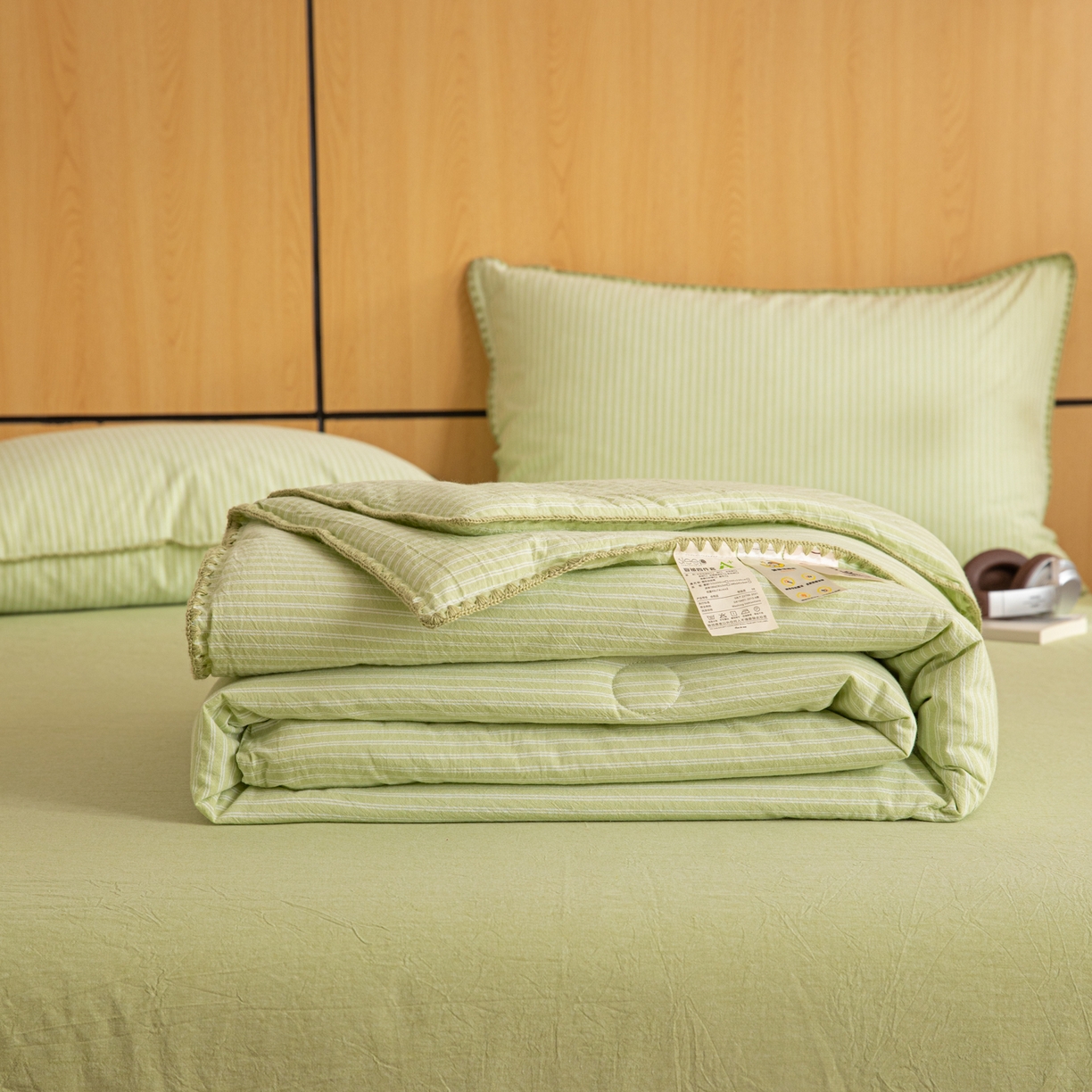 91家纺网 家纺一手货源 找家纺 丽美人家纺 2026新款全棉色织条纹夏被夏凉被空调被 条纹绿